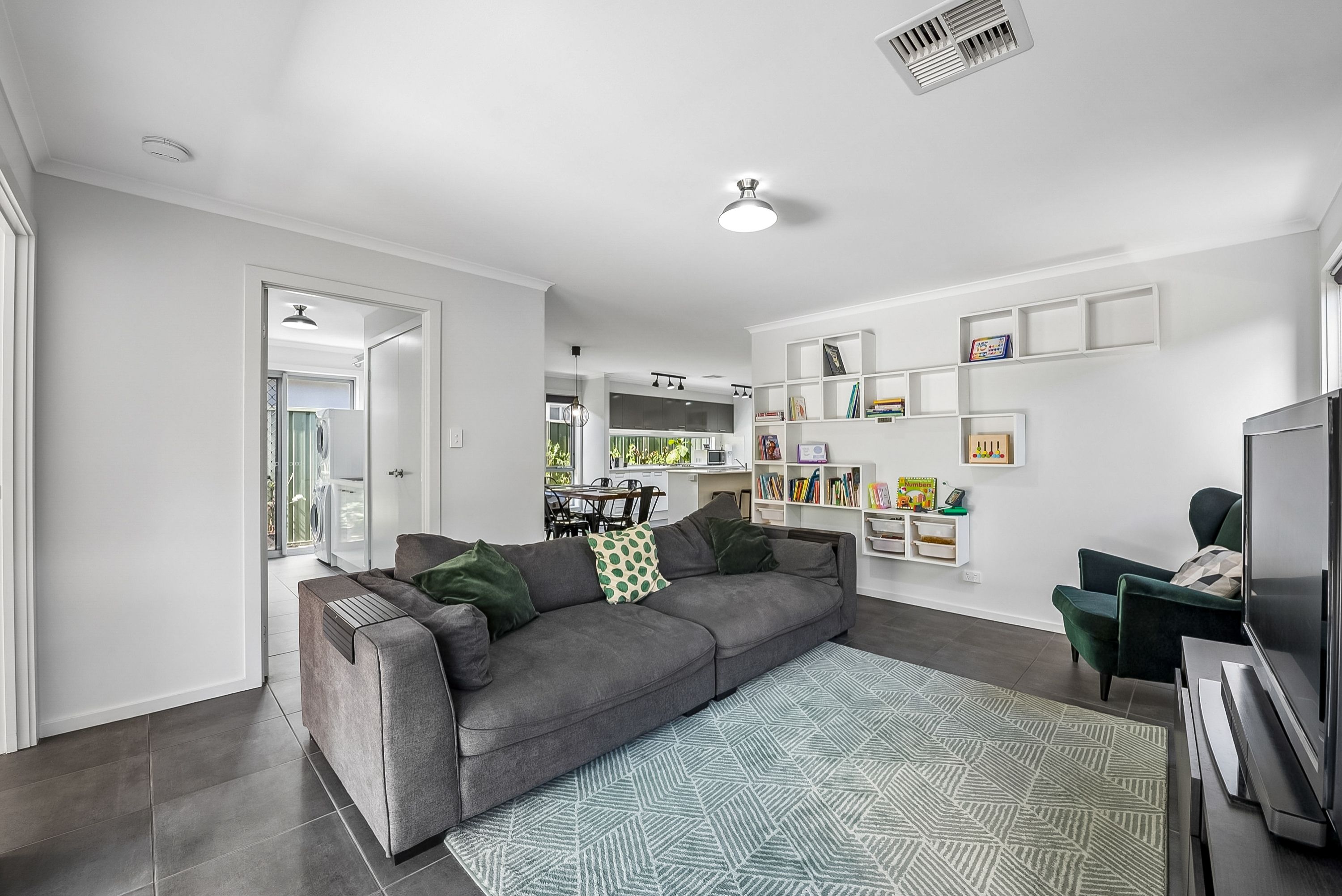 32A Casuarina Drive — photo 5 of 10