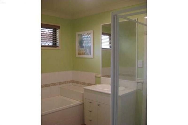 5 Johns Crescent, Boondall, QLD 4034