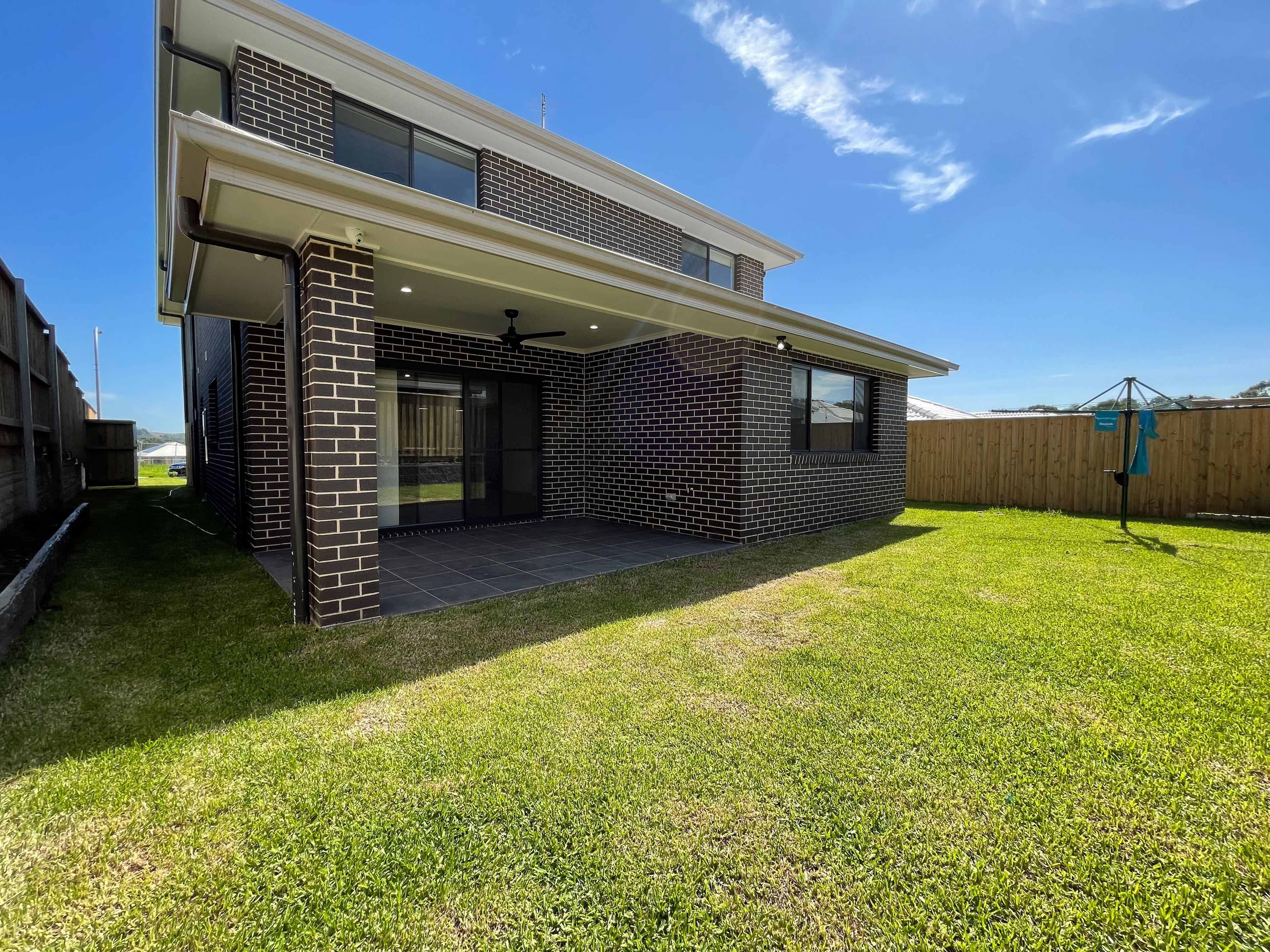 36 Eurythmic Street, Menangle Park, NSW 2563