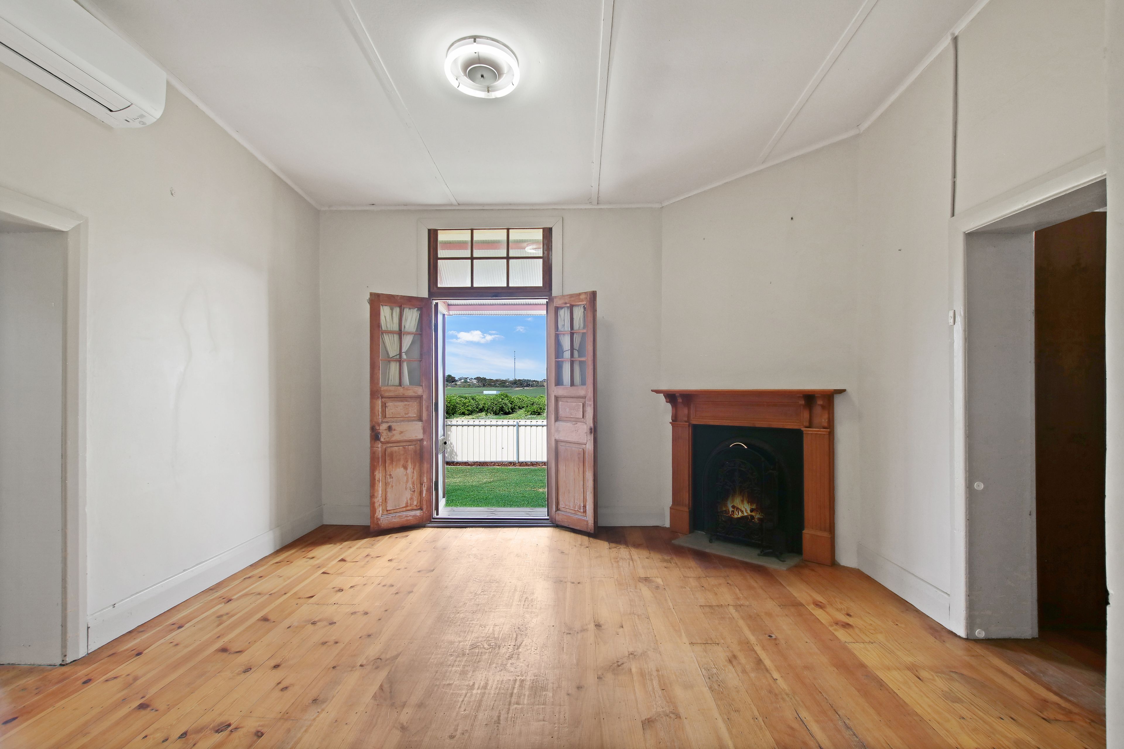 93 McGuire Terrace — photo 7 of 28