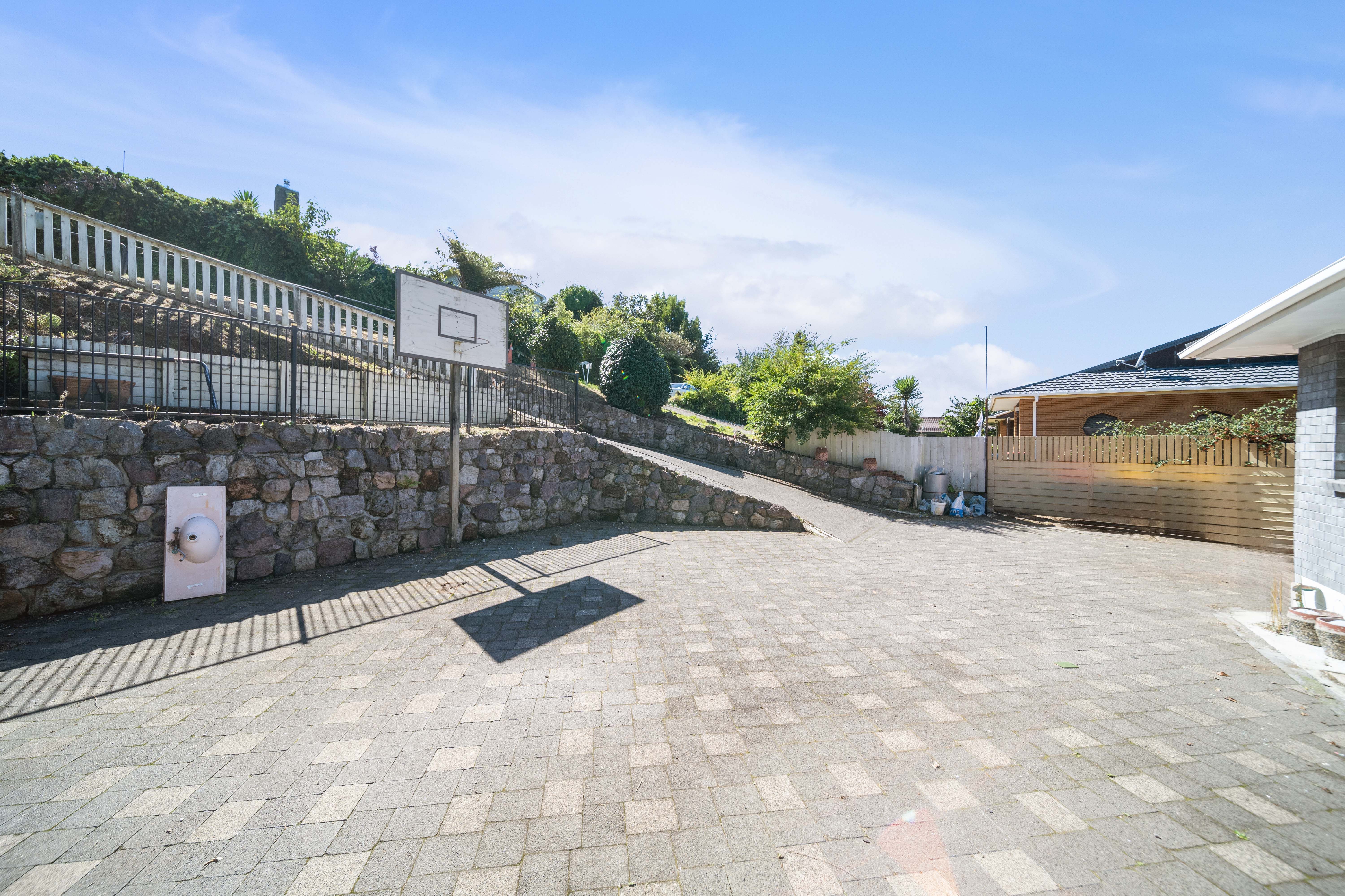 19A Russell Crescent, Western Heights, Rotorua District