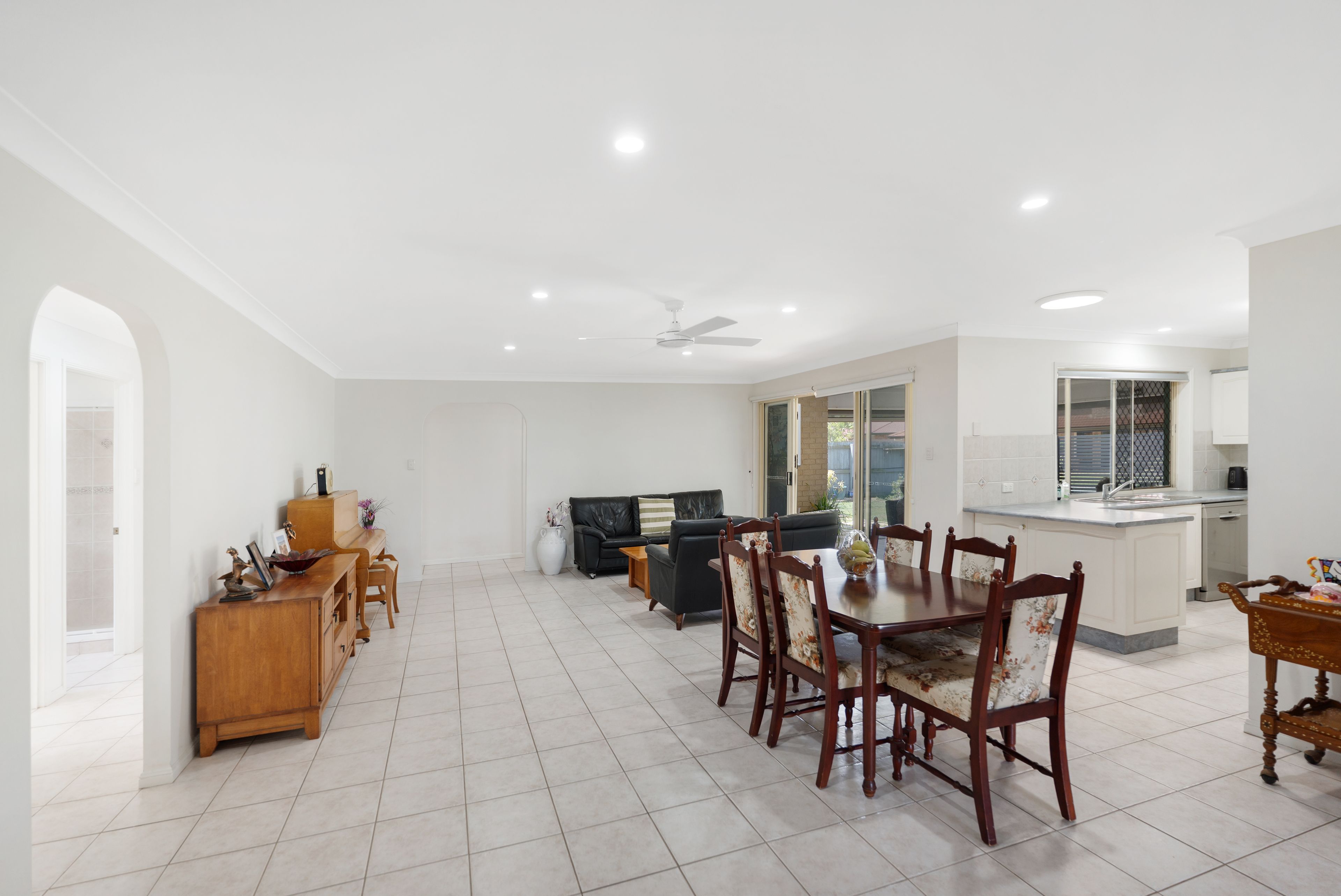 49 Warrego Crescent, Murrumba Downs, QLD 4503