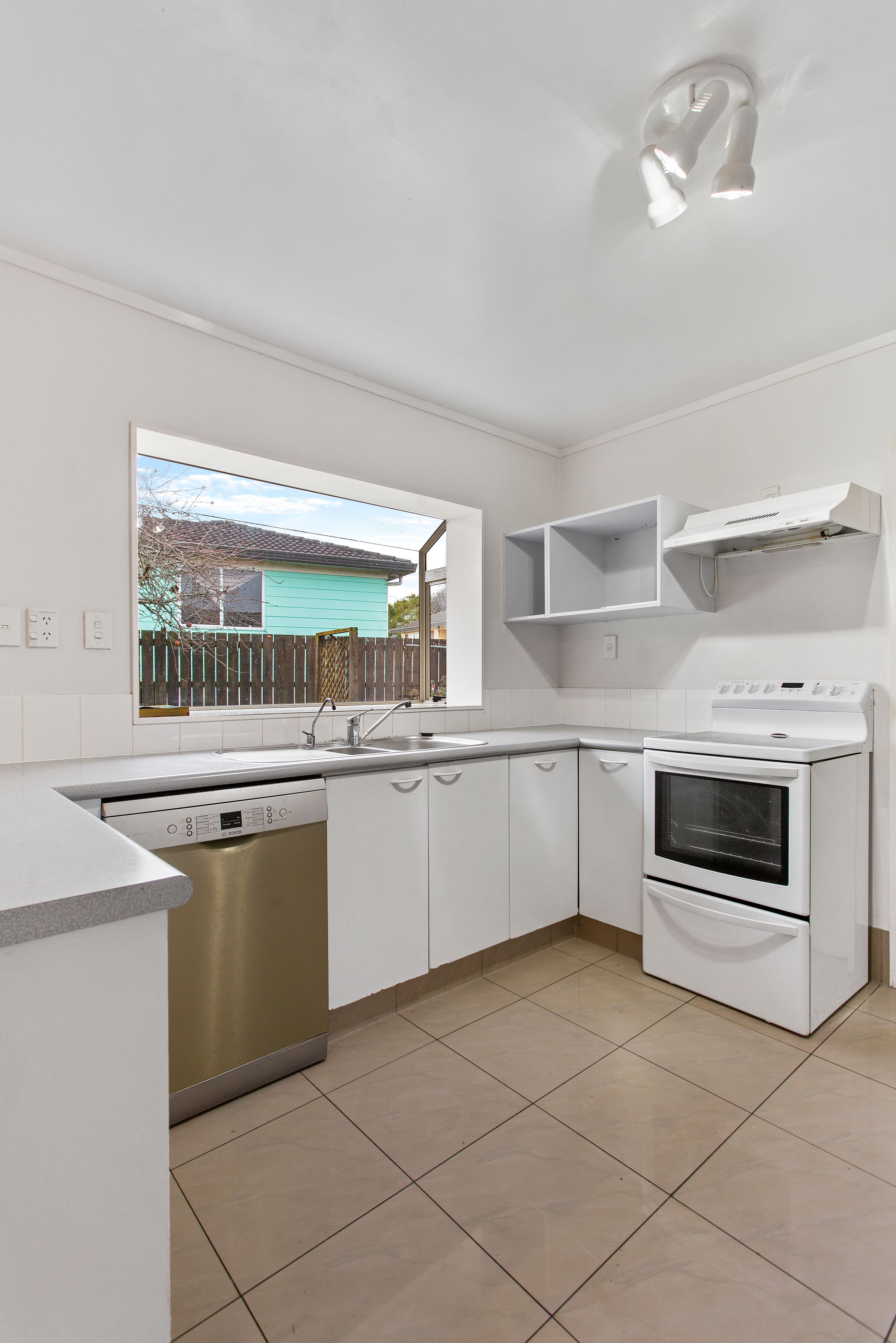 19 Tonson Place, Weymouth, Manukau City