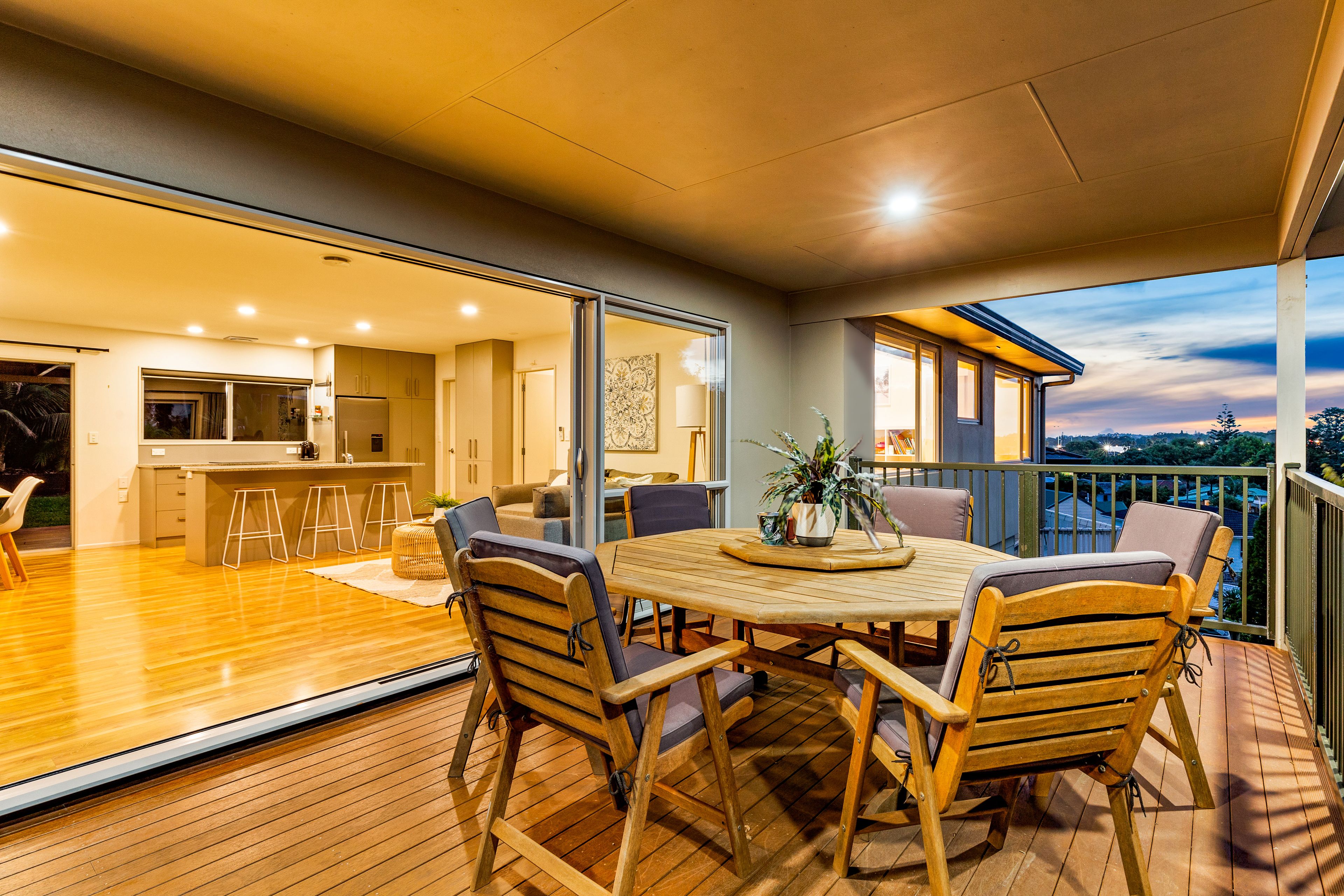 16 Cranberry Place, Bucklands Beach, Manukau City