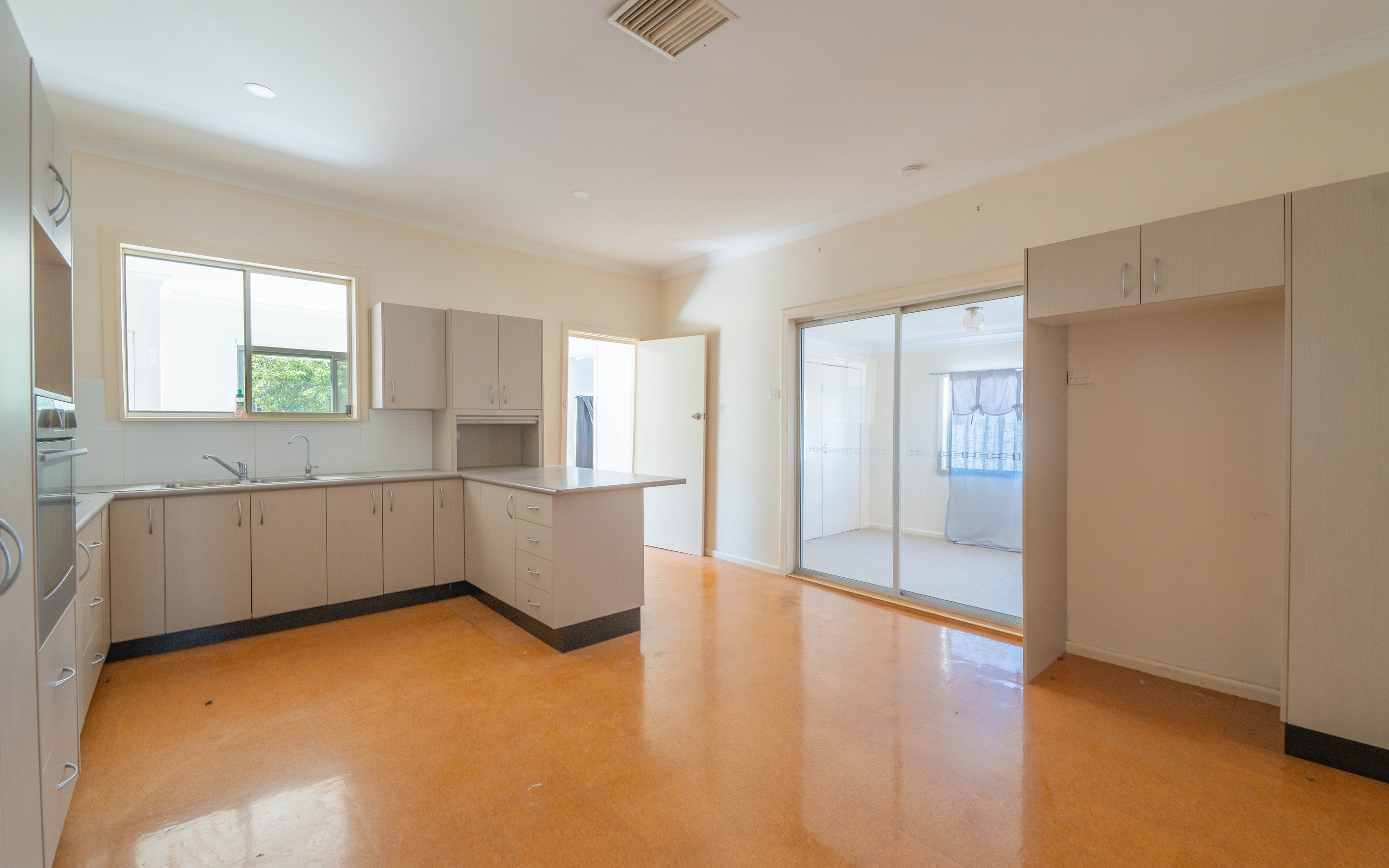 84 Mitchell Street, Parkes, NSW 2870