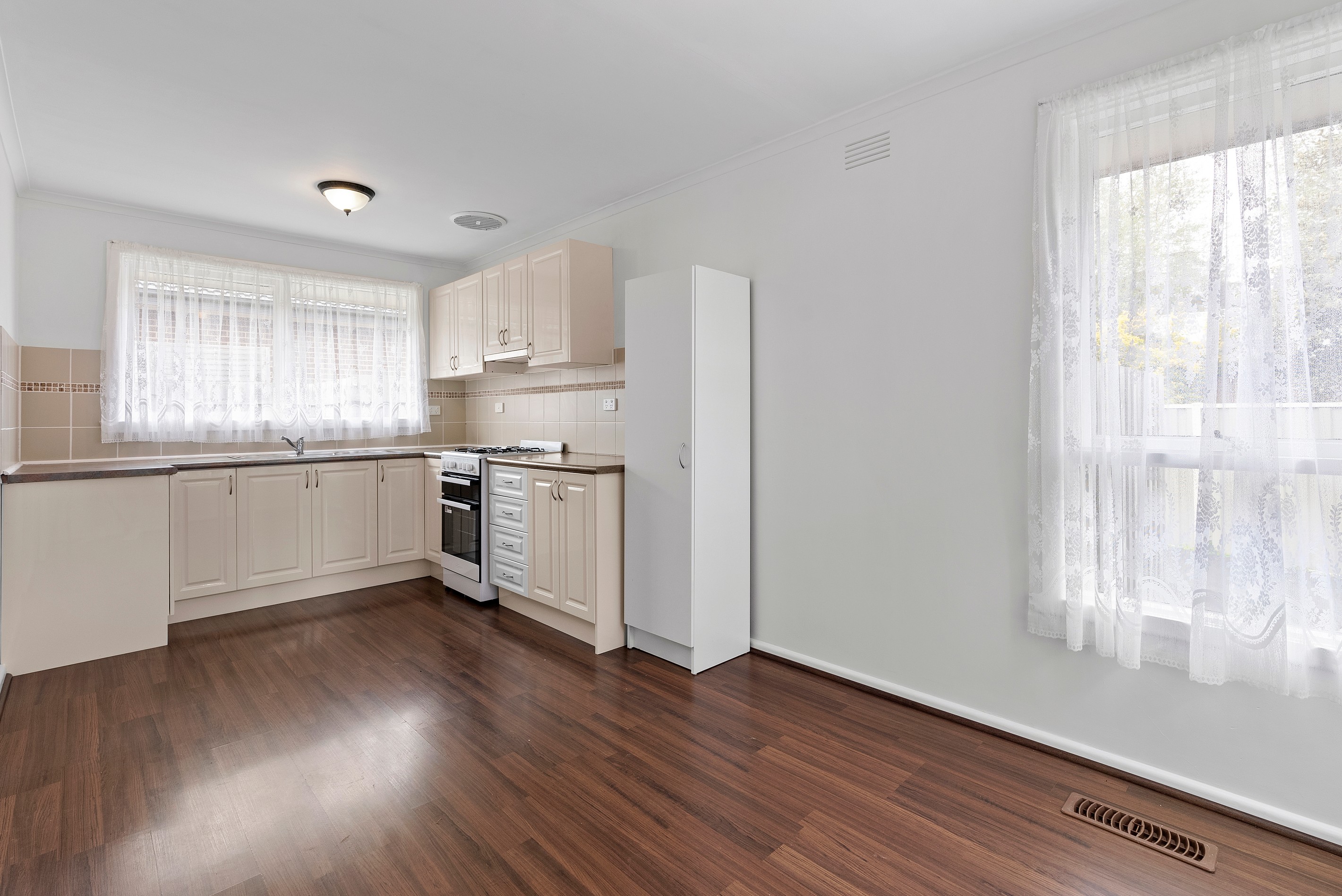 70 Hawthory Road, Kilsyth, VIC 3137