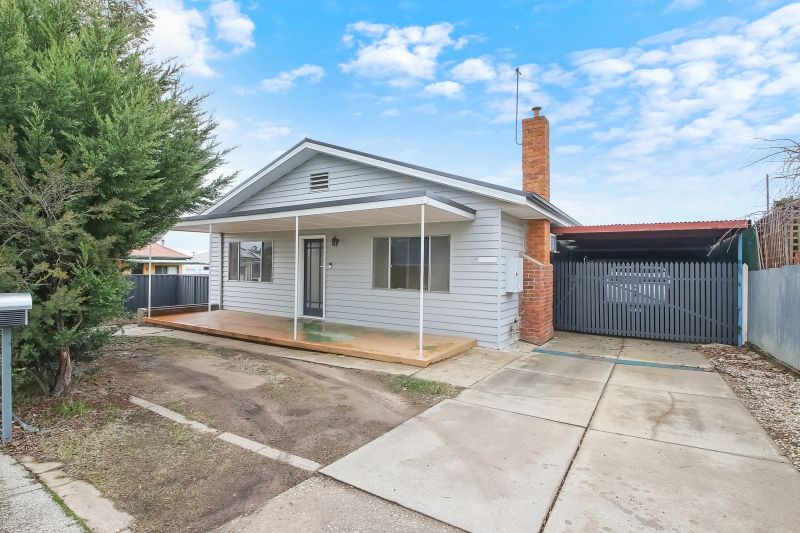 17 Glenview Avenue, Wodonga VIC 3690