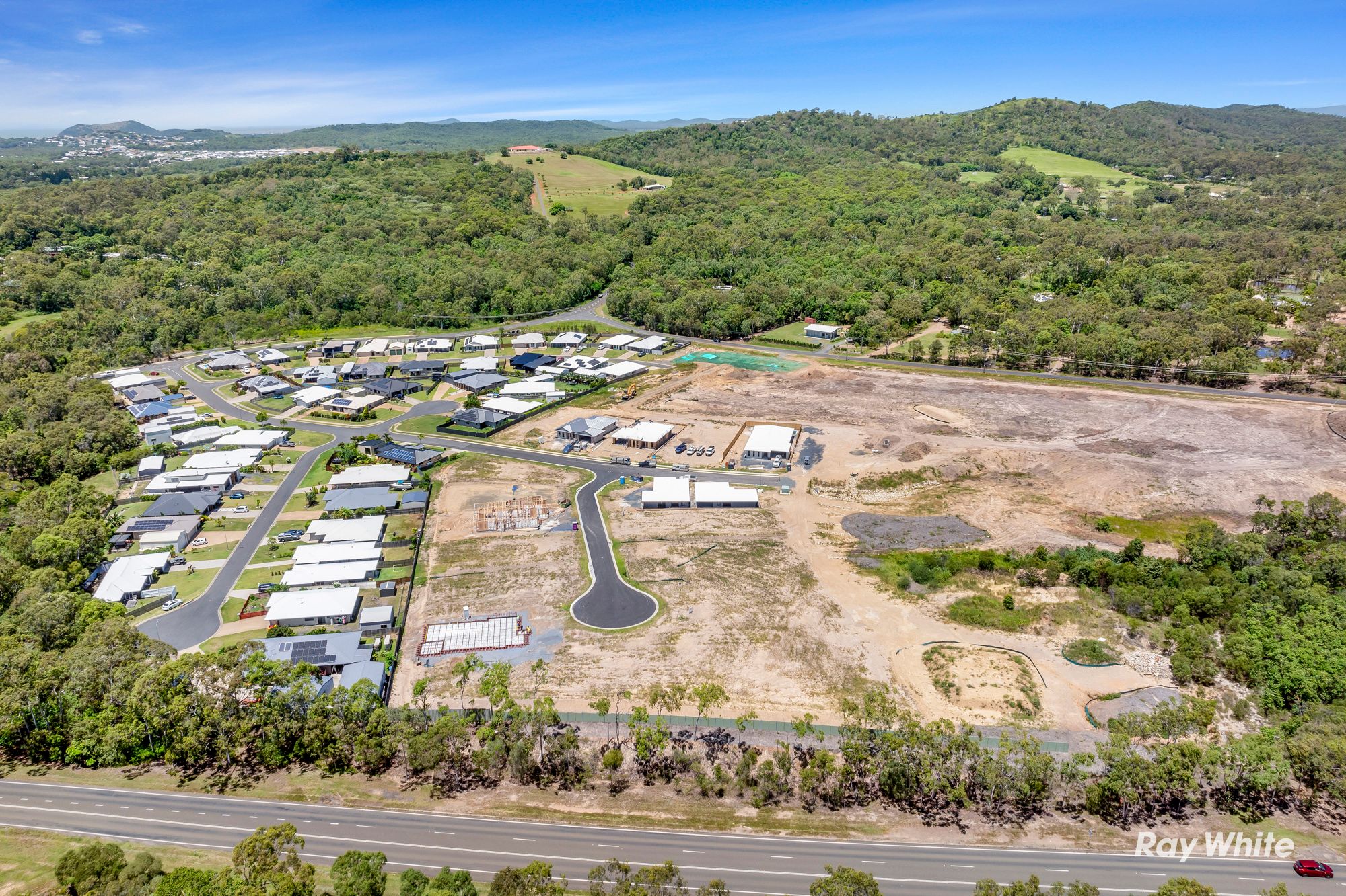 5 Sykes Place, Hidden Valley QLD 4703