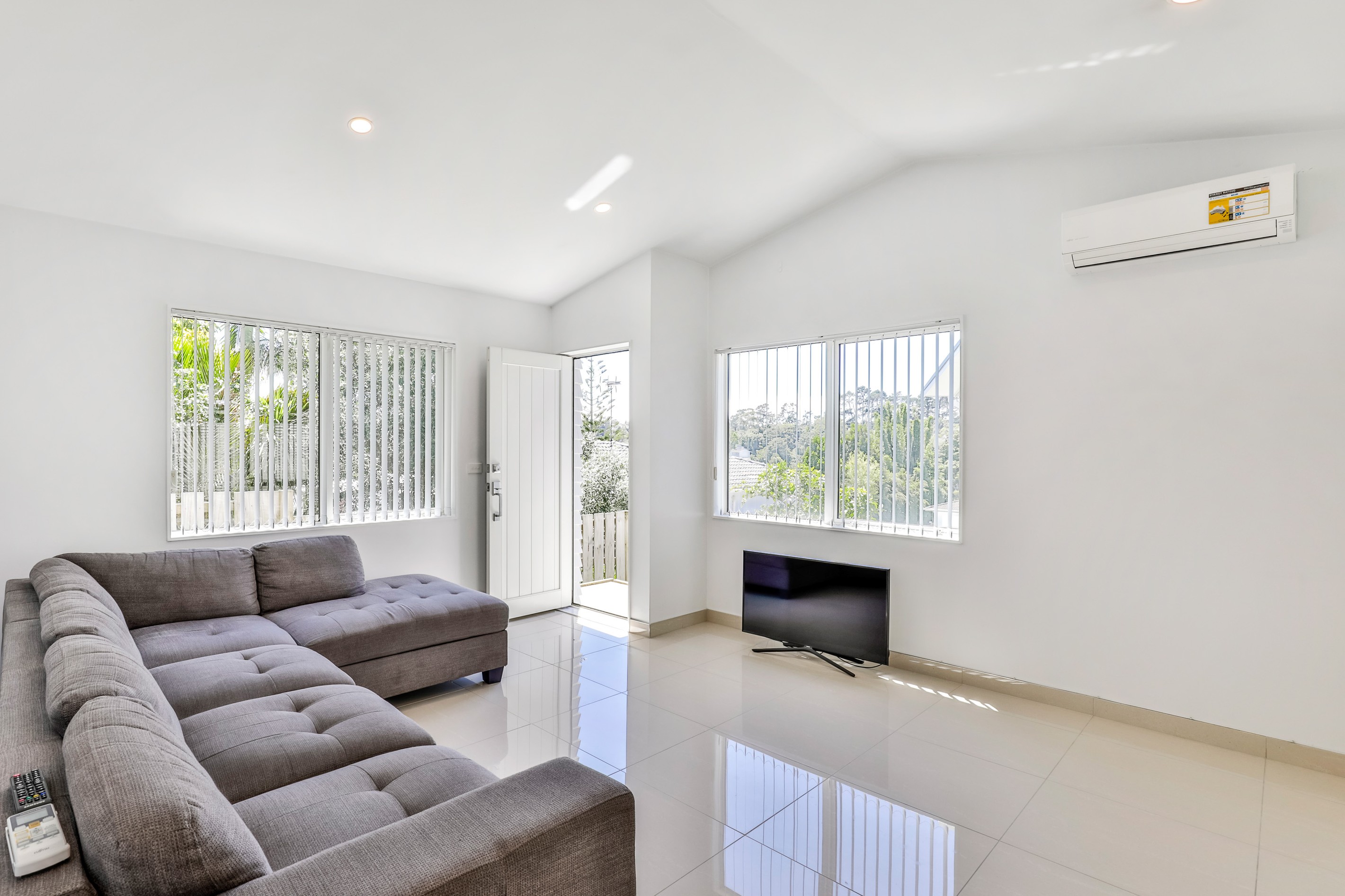 89A Vandeleuer Avenue, Birkdale, North Shore City