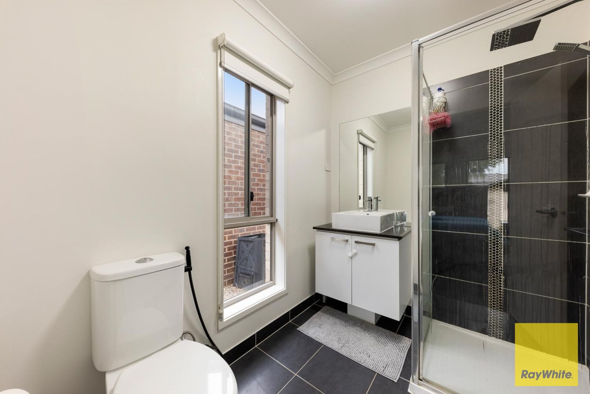 12 Sorrenberg Street — photo 12 of 12