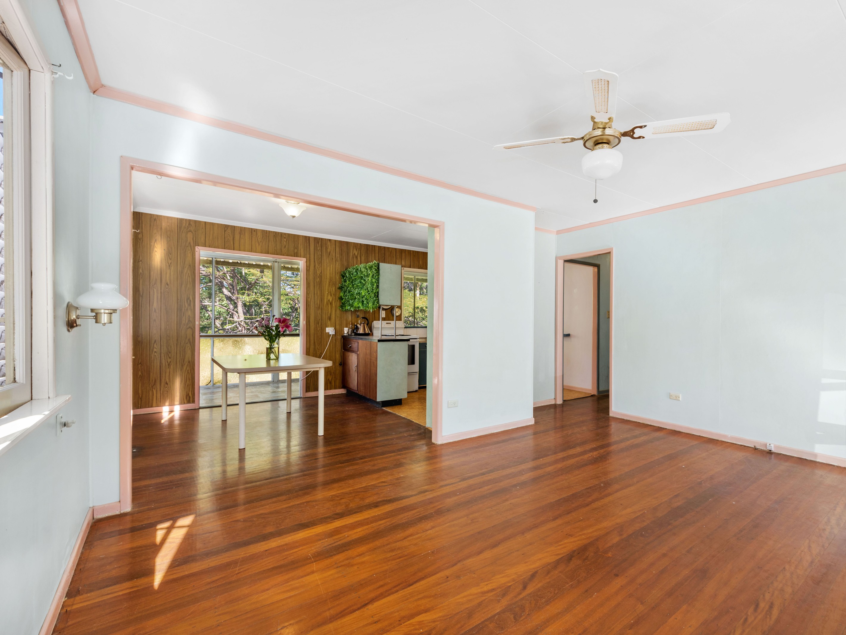 8 Eveleigh Street, Arana Hills, QLD 4054