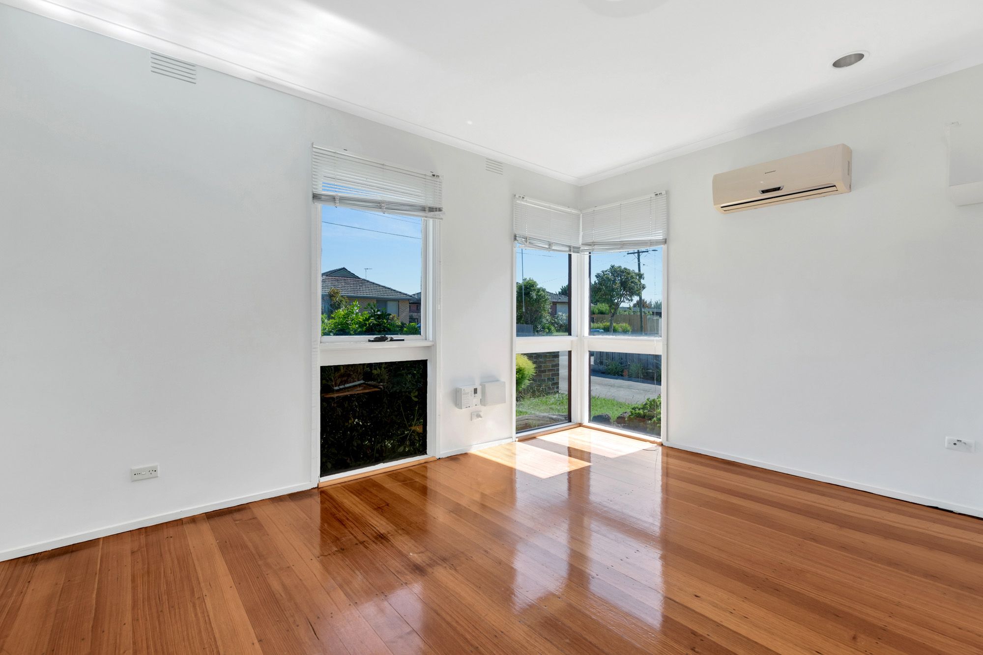 1/7 Dewan Avenue, Werribee, VIC 3030