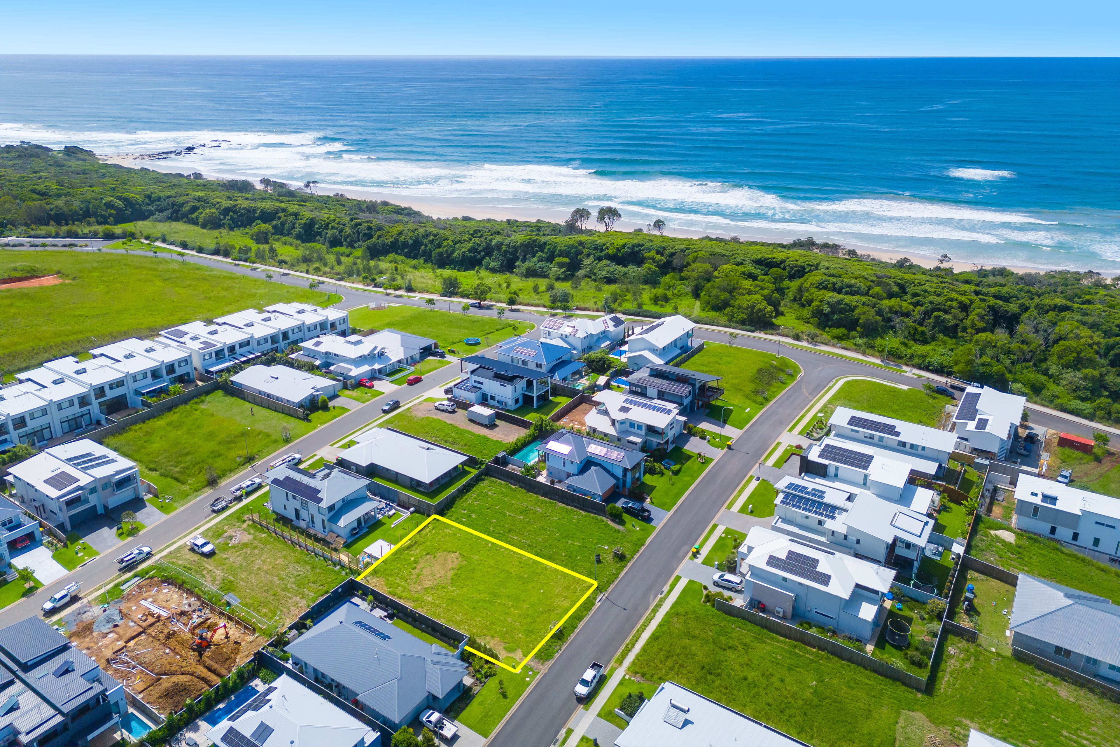 15 Waterside Way, Lake Cathie, NSW 2445