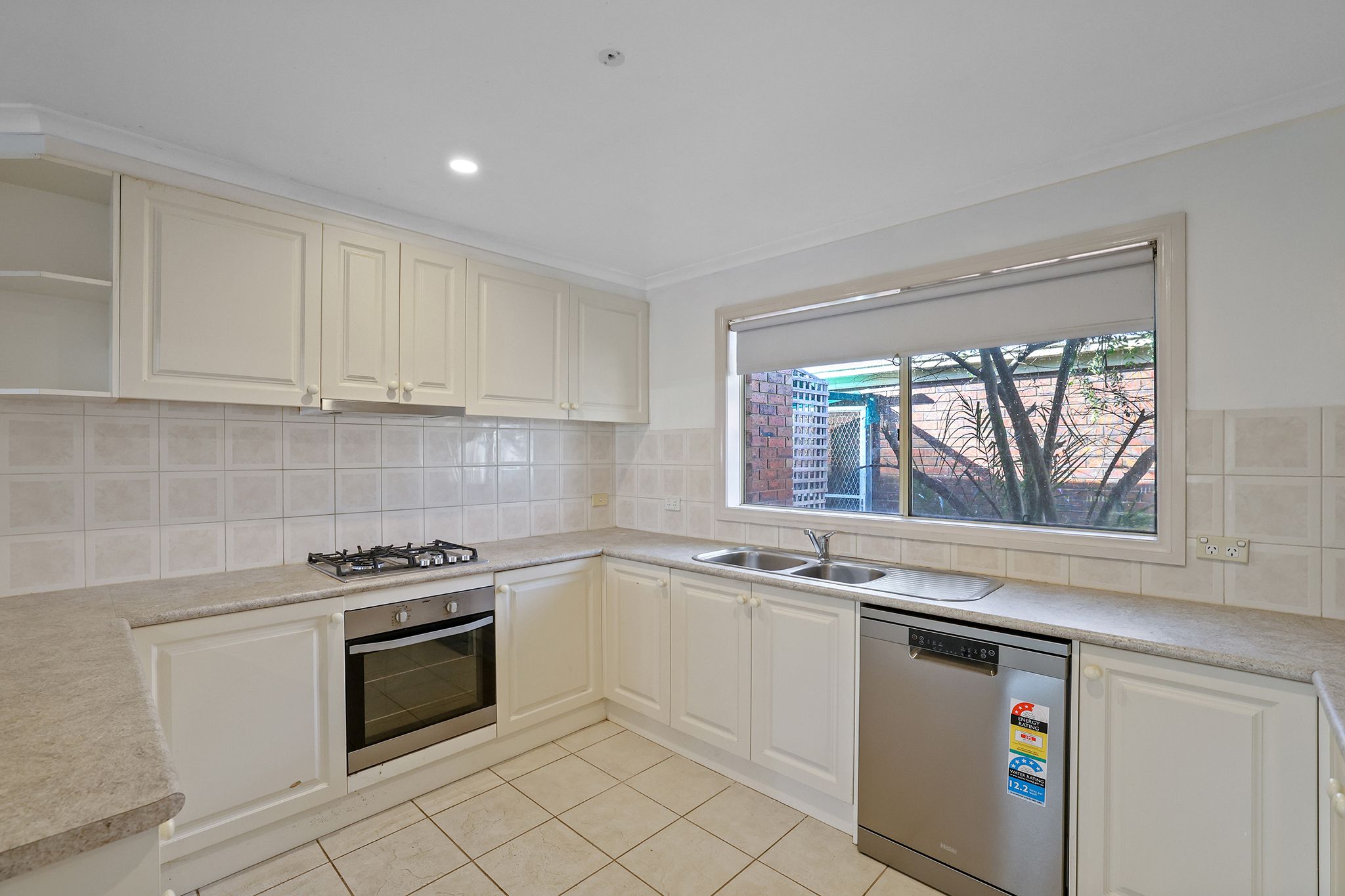 1/9 Henty Street, Pakenham, VIC 3810