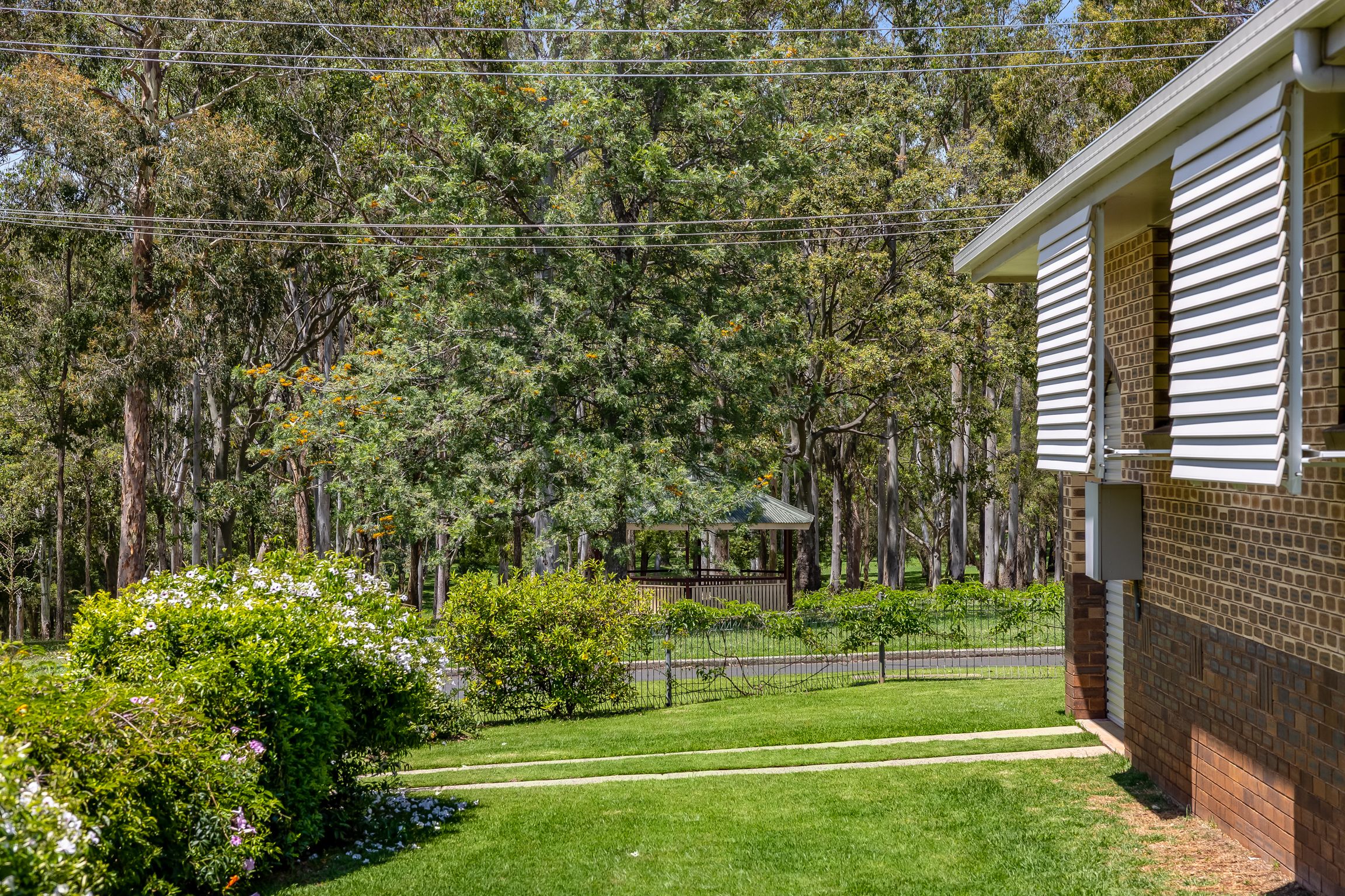 11 Clearview Street, Rockville, QLD 4350