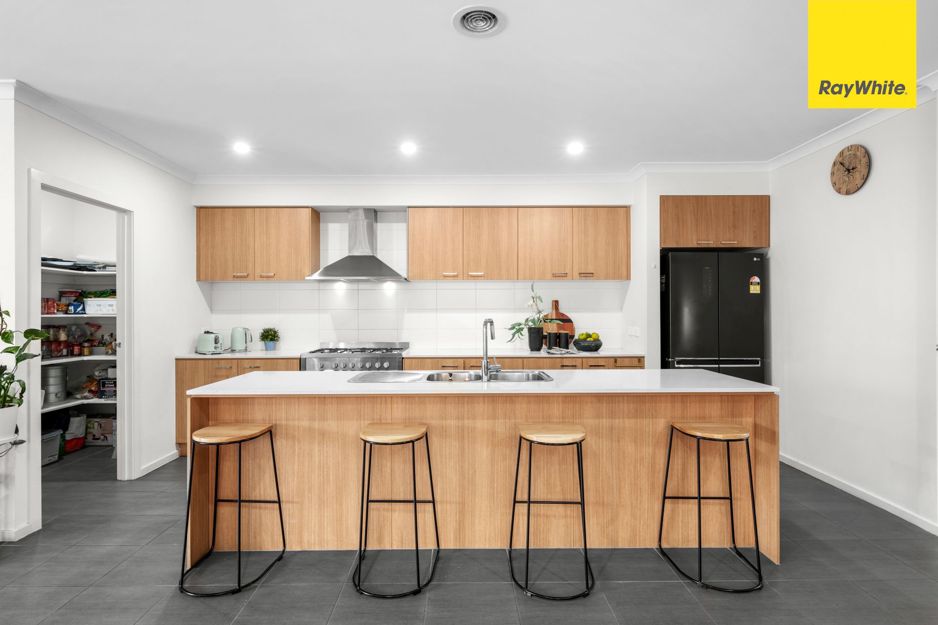 11 Macalister Grove — photo 8 of 23