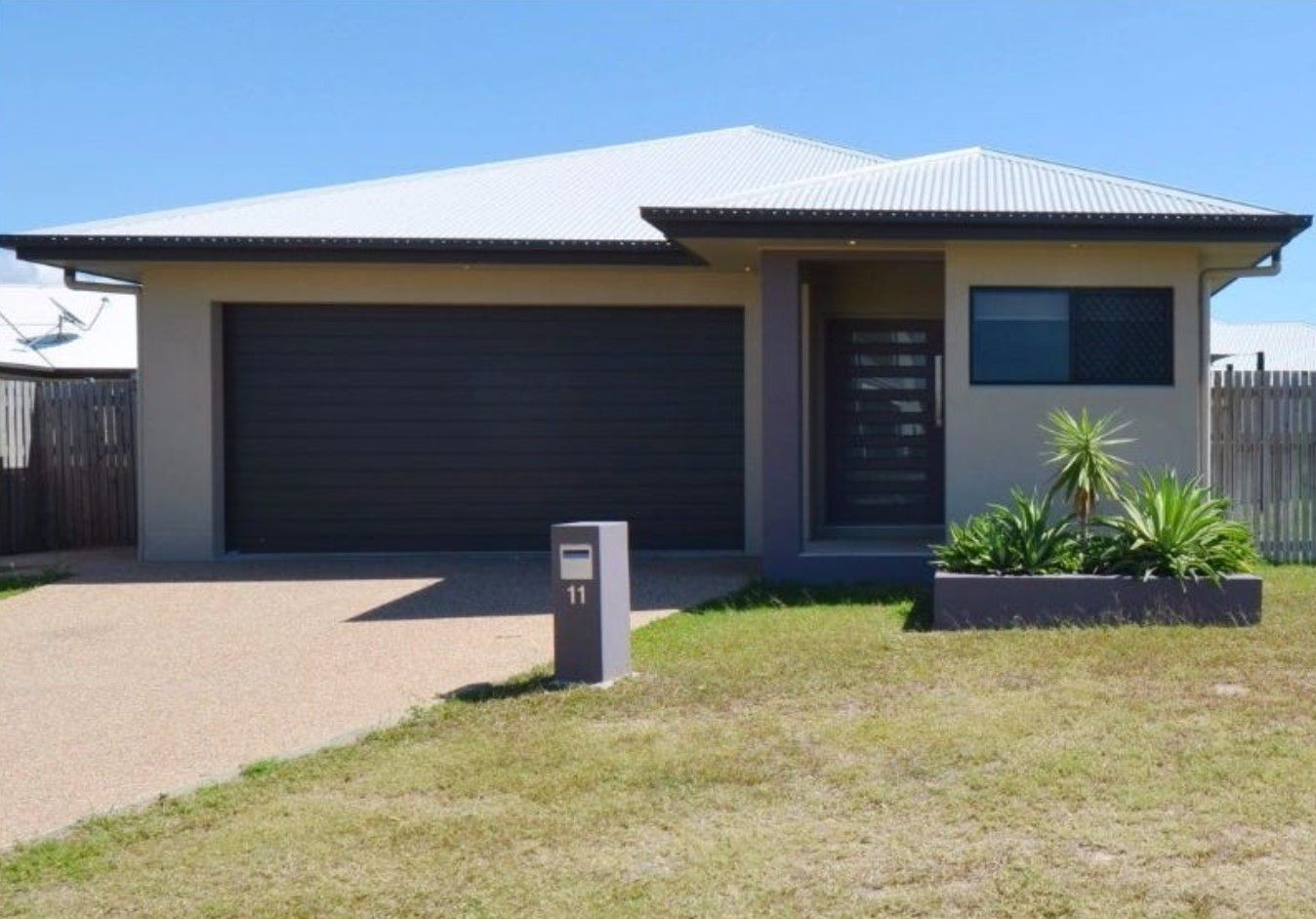 11 Brooke Lane, Burdell QLD 4818