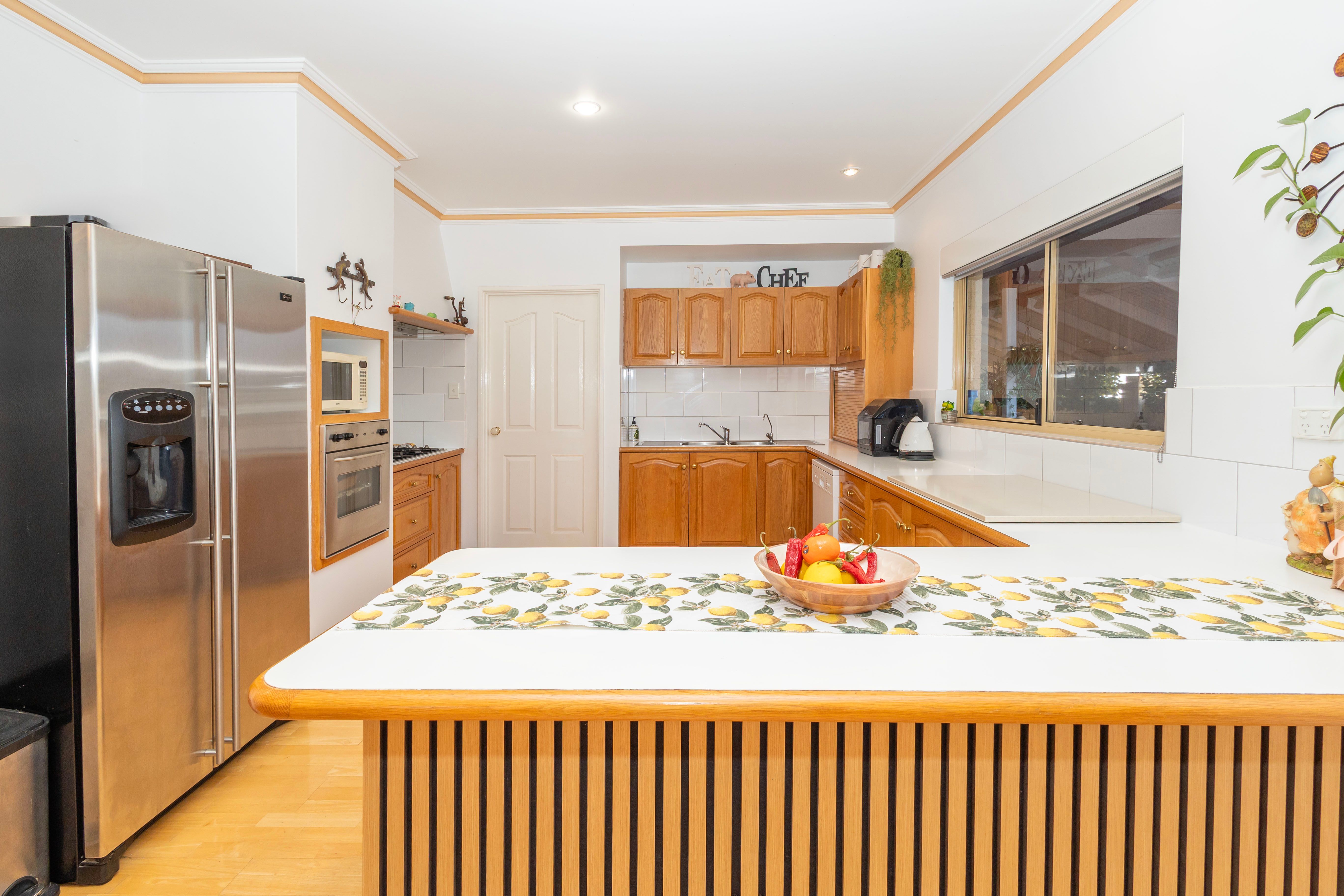 18 CASUARINA Crescent — photo 17 of 30