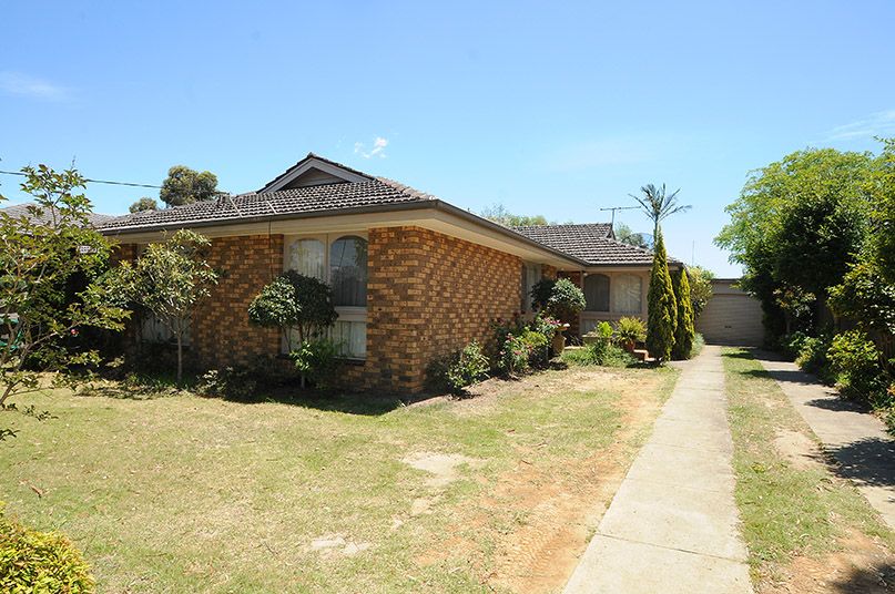 36 Tudawali Crescent — photo 6 of 6