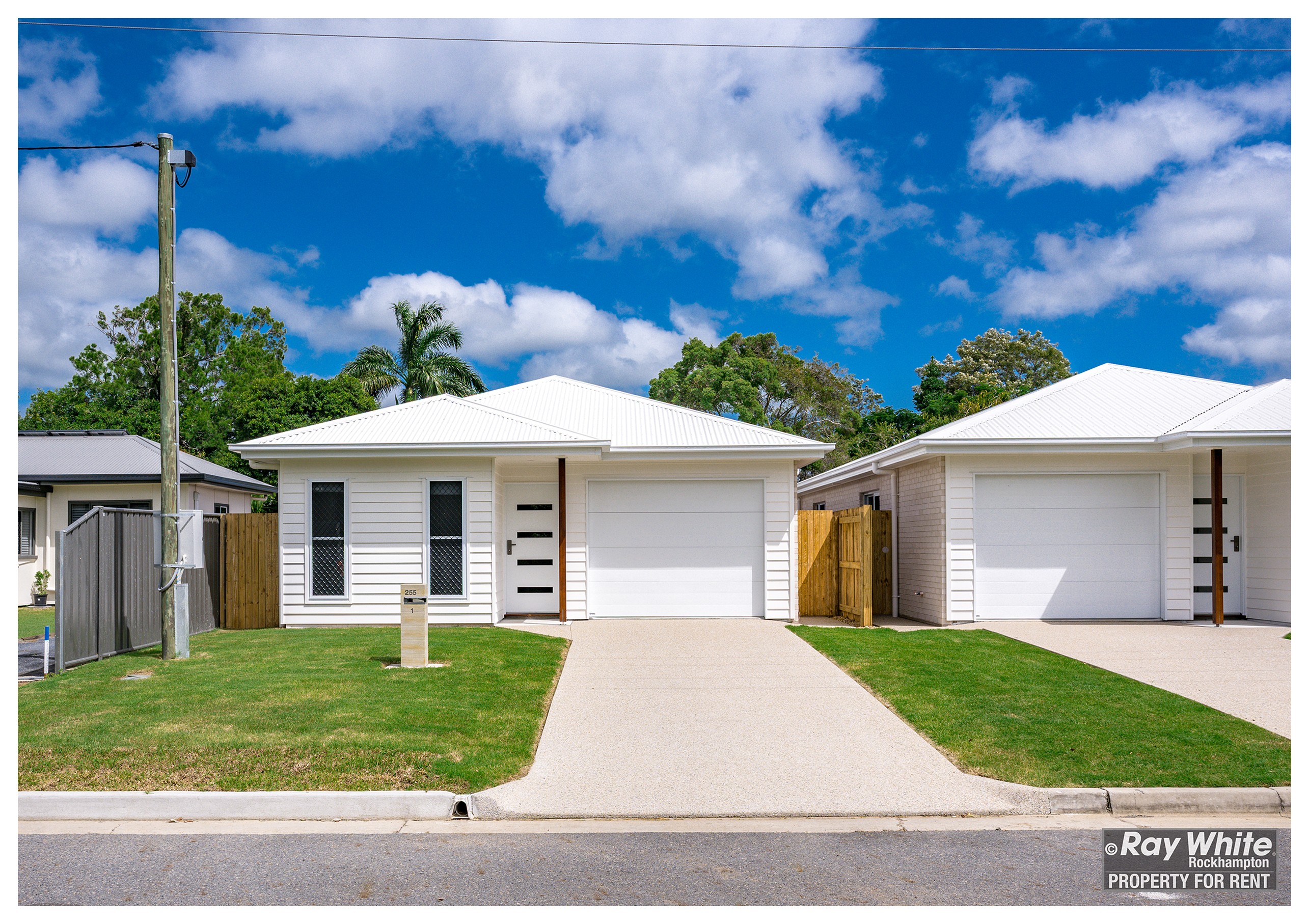 1/255 Hutton Street, Berserker, QLD 4701