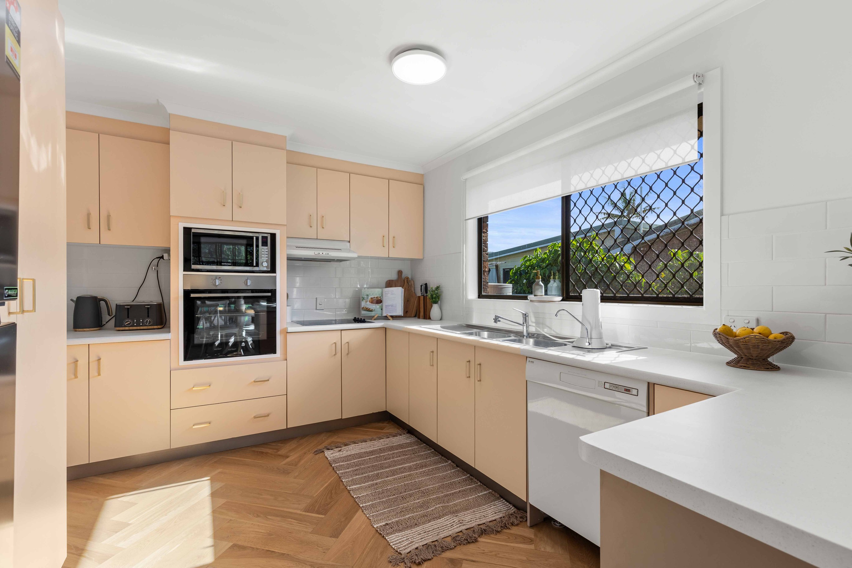 42 Bushnell Street, Granville, QLD 4650