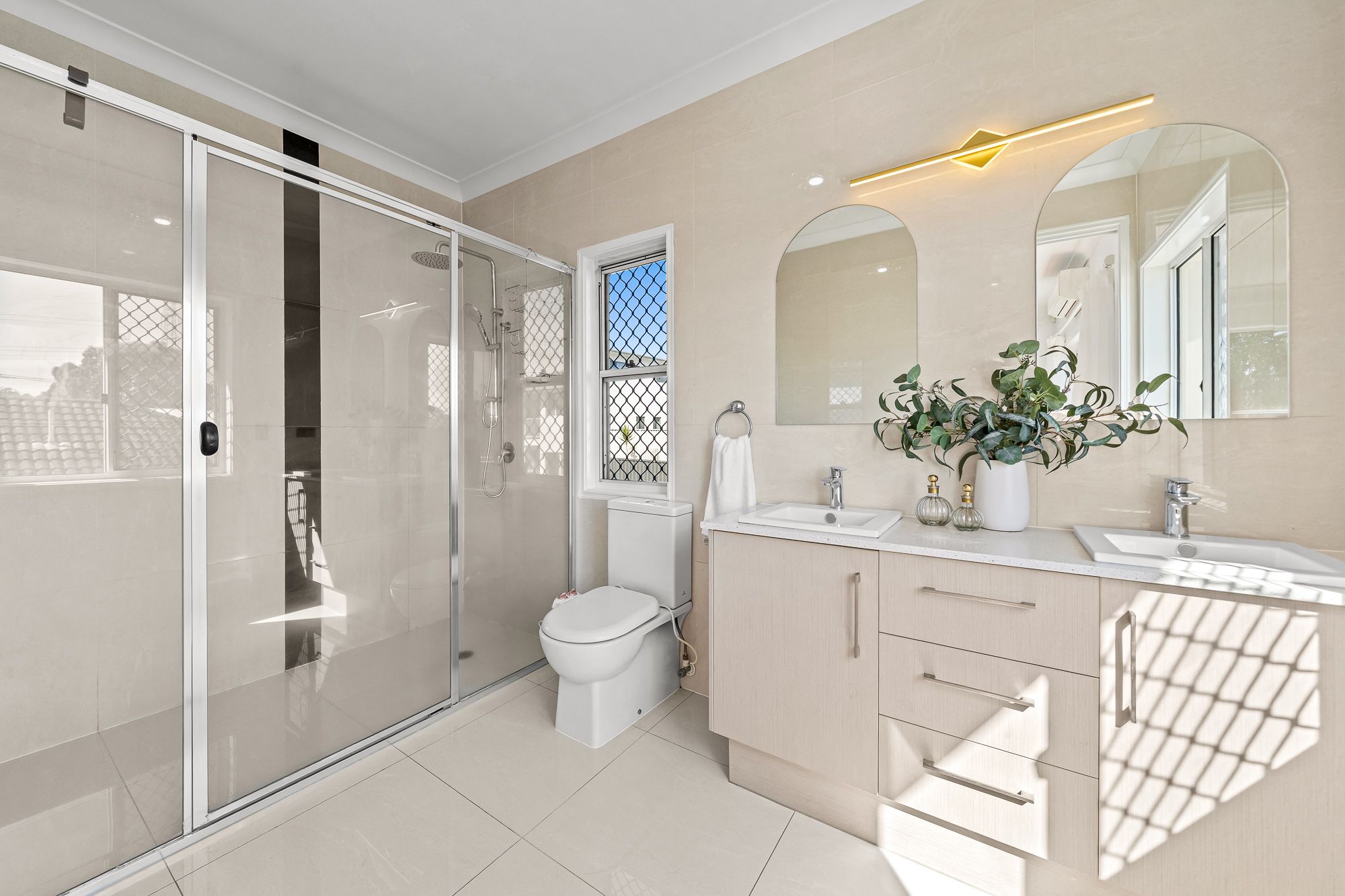 18 Henderson Street — photo 12 of 23