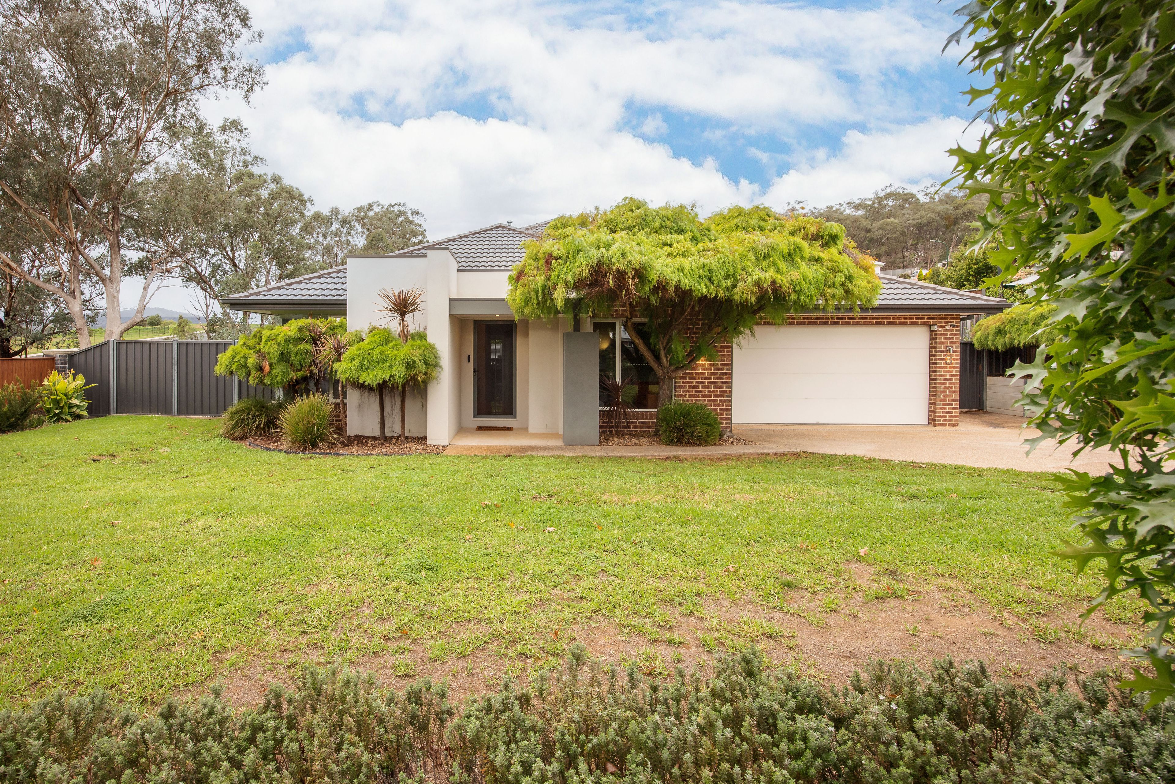 3 Baltimore Avenue, Hamilton Valley, NSW 2641