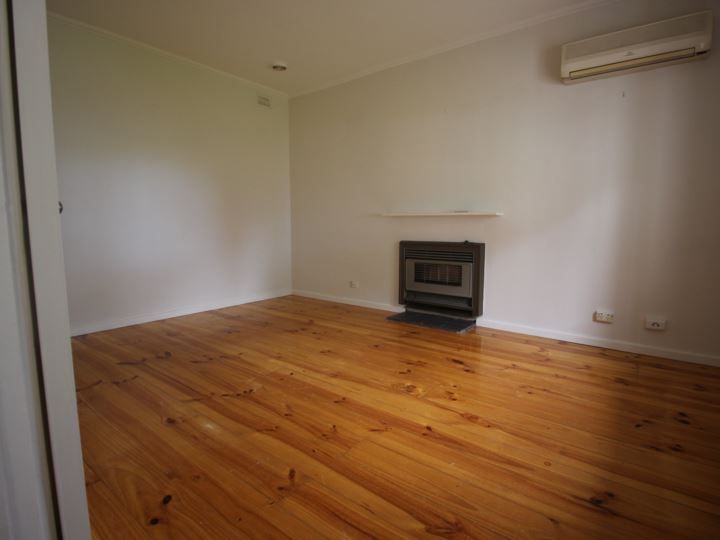 15 Barker Avenue, Findon, SA 5023