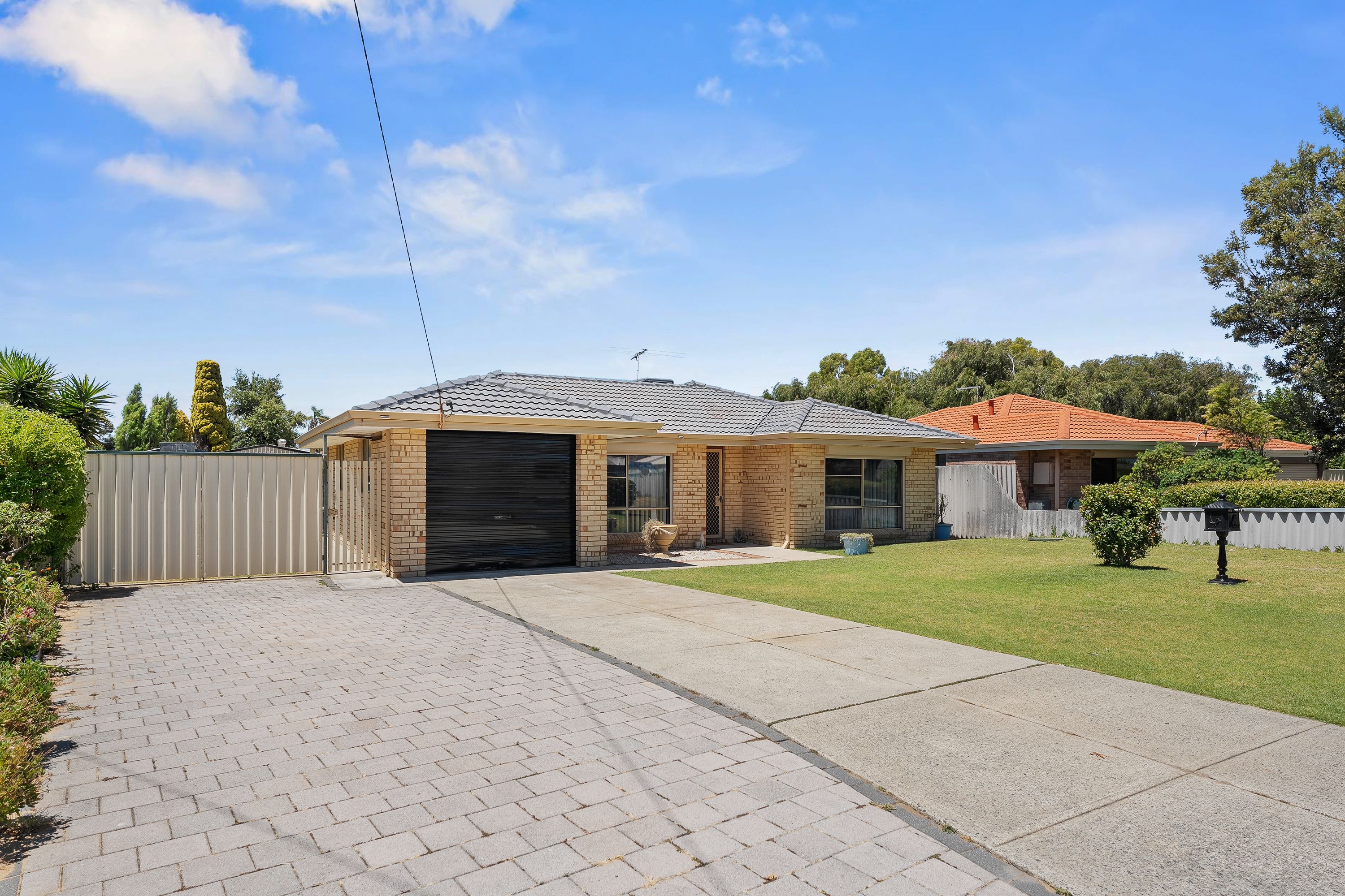 29 Lakemba Way, Waikiki, WA 6169
