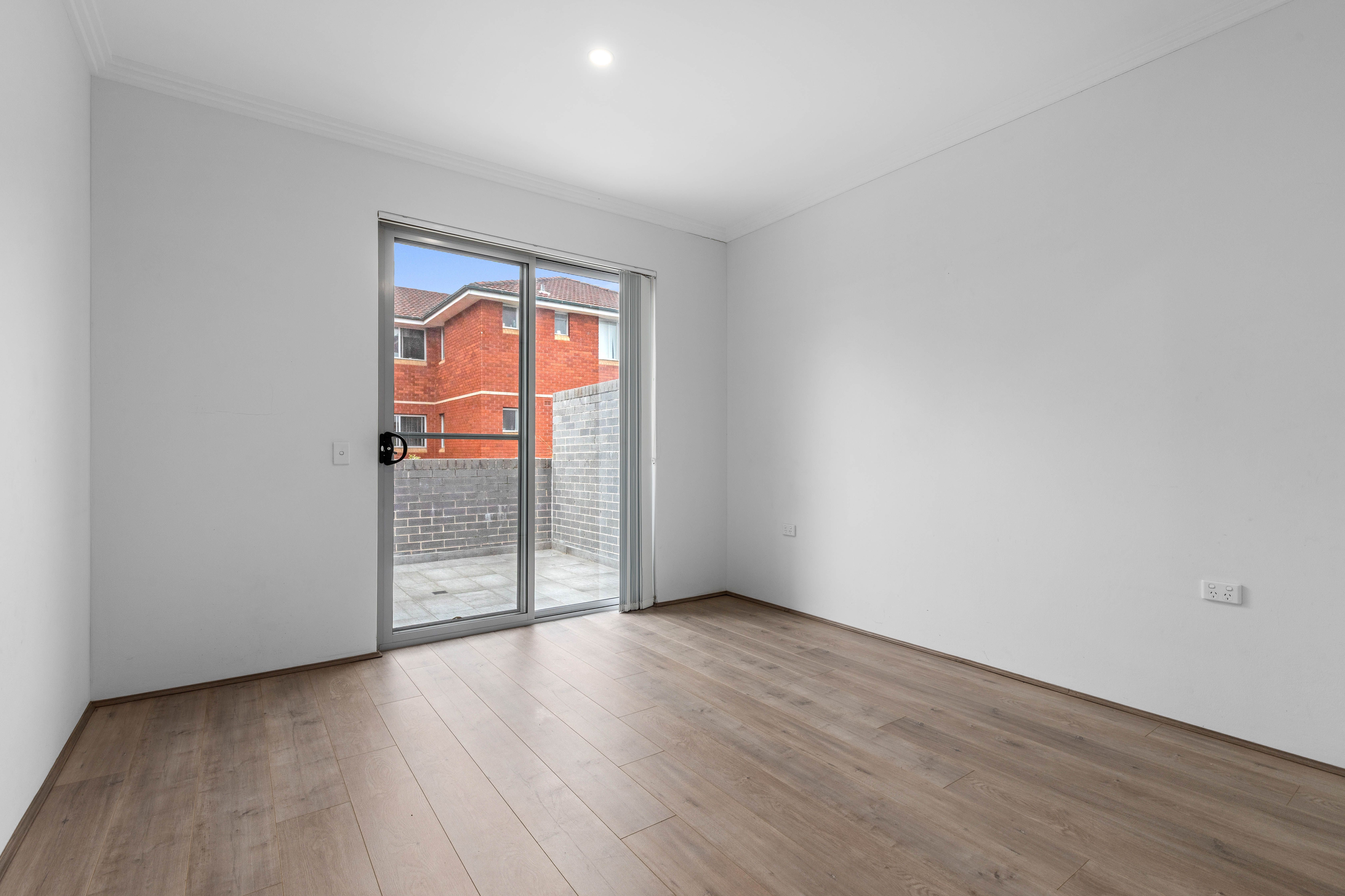 13/11 Apsley Street — photo 6 of 9
