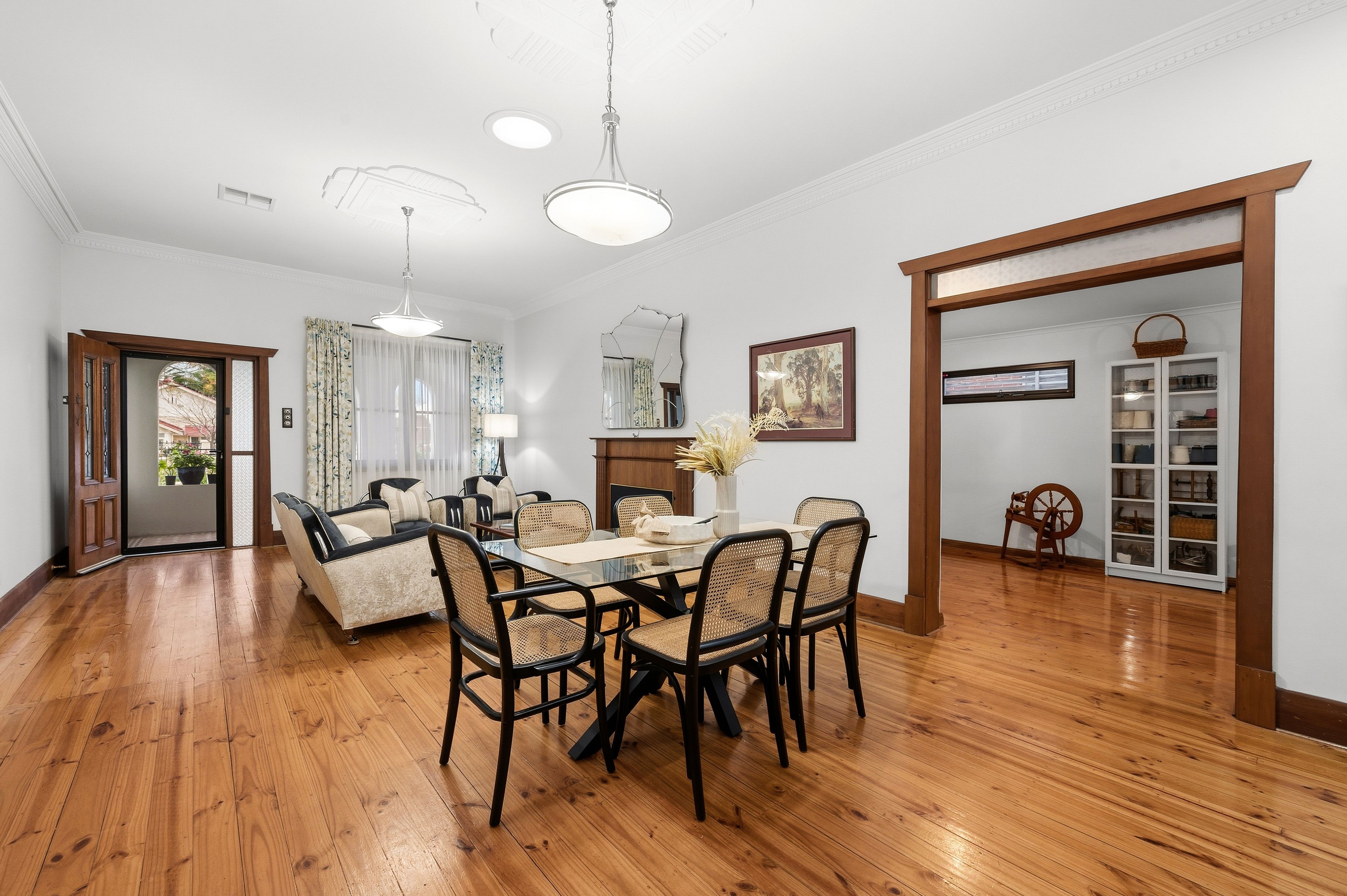 15 Roslyn Street — photo 6 of 30