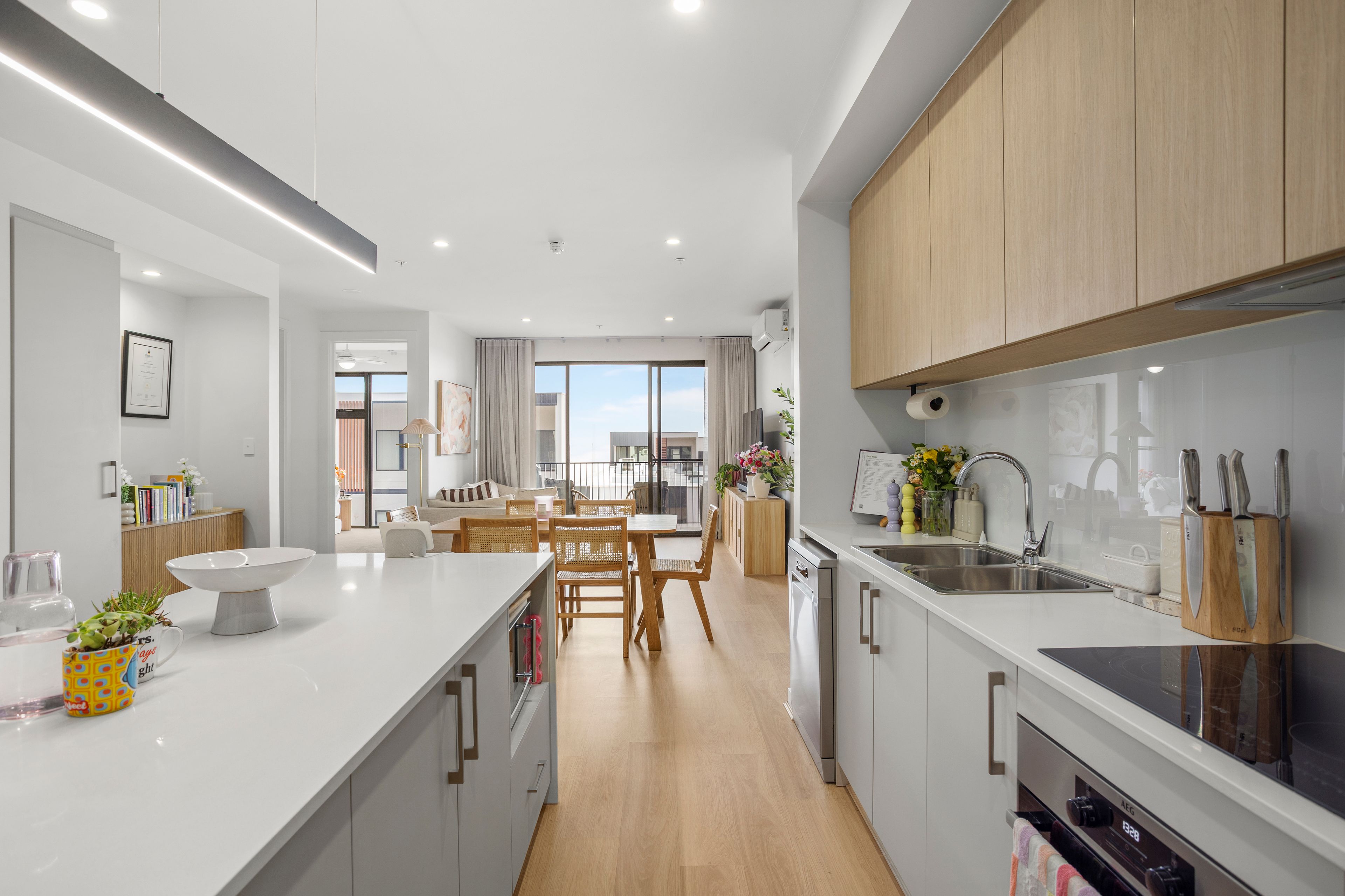 206/5 Vertex Lane — photo 3 of 15