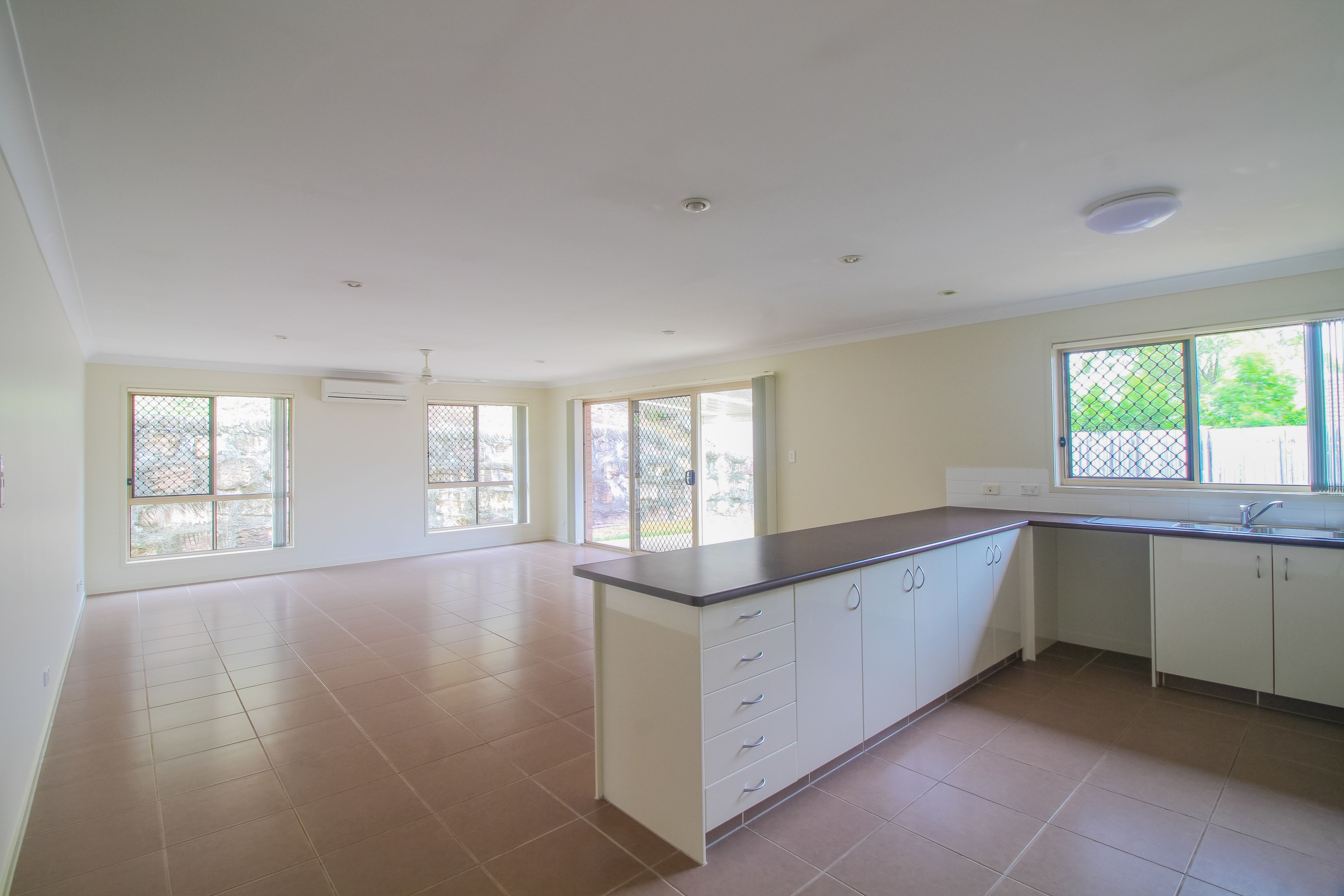 24 Hazelwood Court, Flinders View, QLD 4305