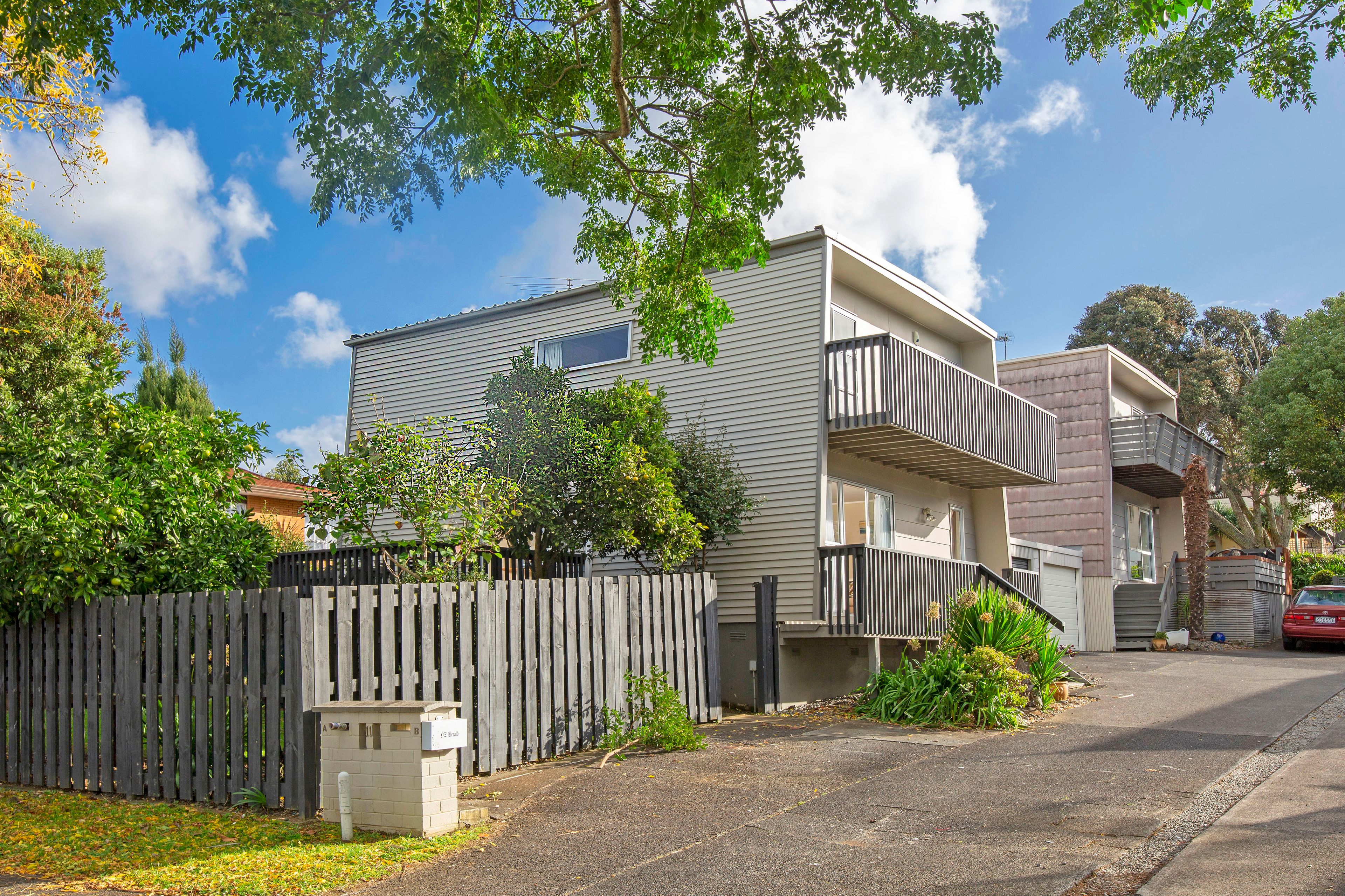 1/11 Imogene Way, Half Moon Bay, Manukau City