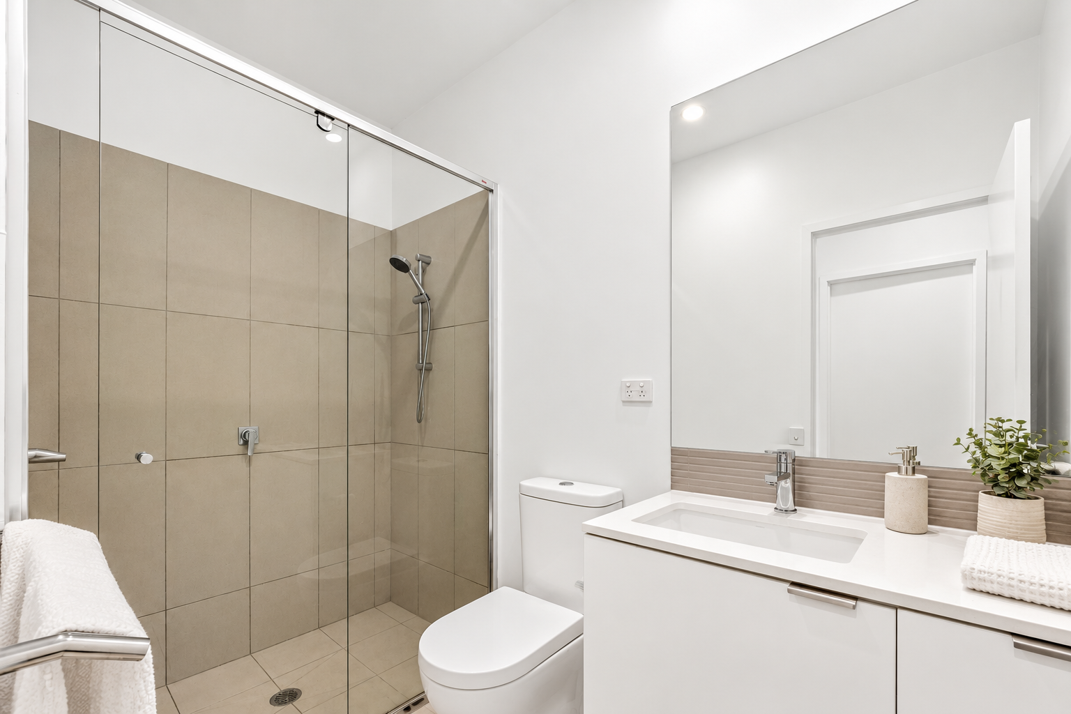 1/66 Manning Street — photo 10 of 23
