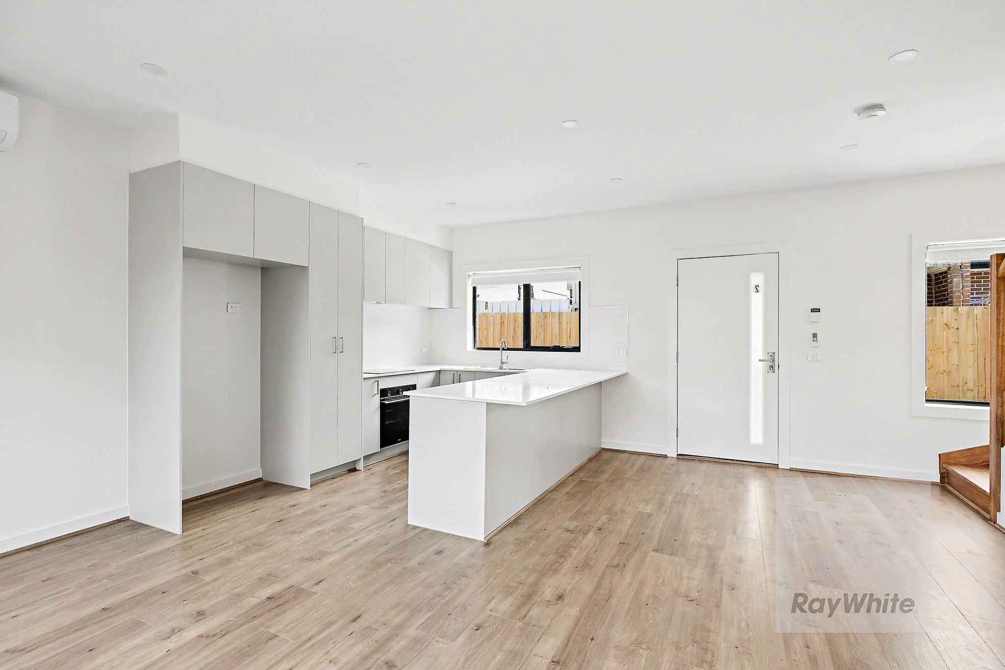 2/138 Cuthbert Street, Broadmeadows, VIC 3047
