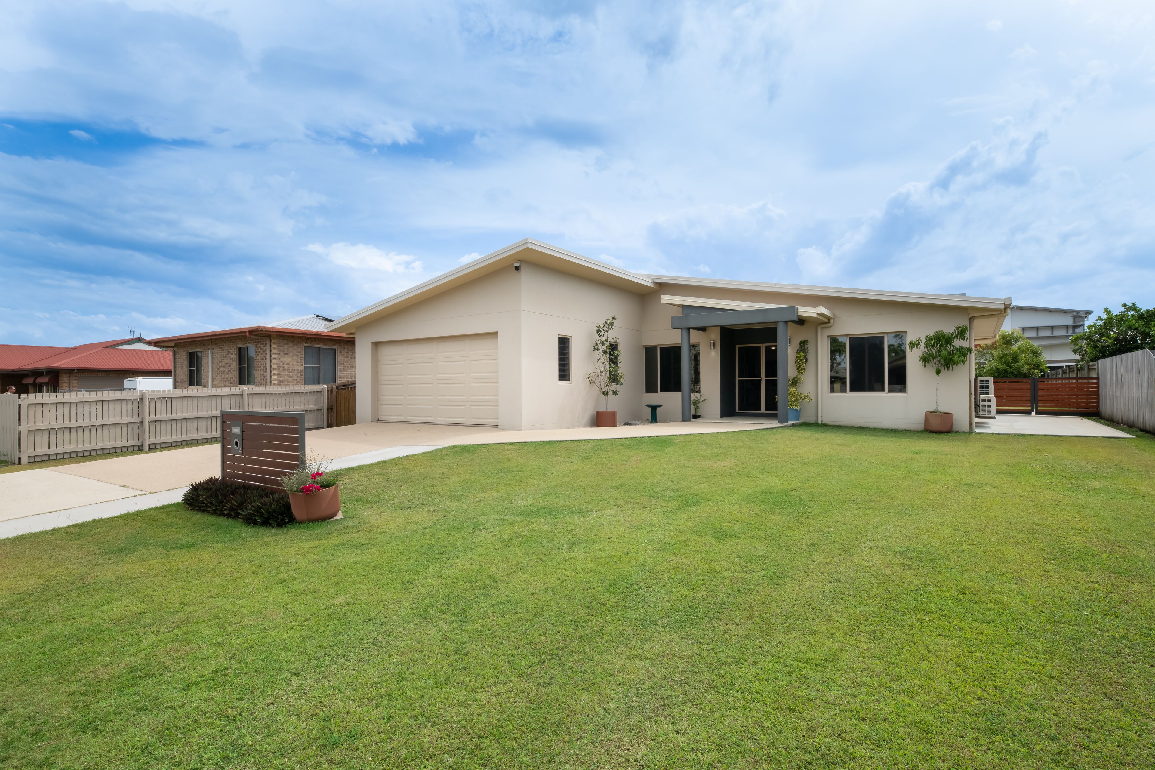 4 Keith Johns Drive, Proserpine QLD 4800
