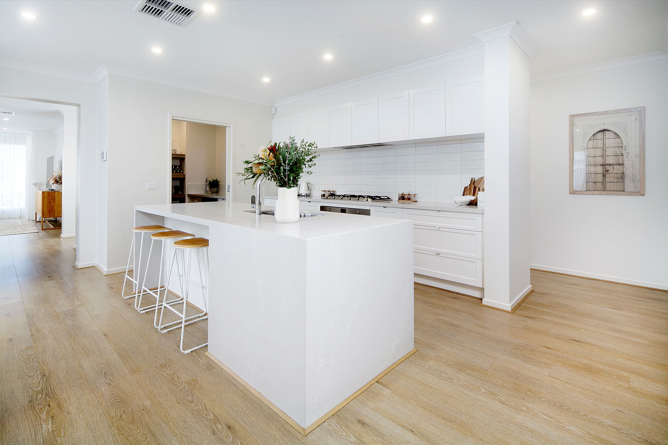 15 Dapple Crescent, Clyde North VIC 3978