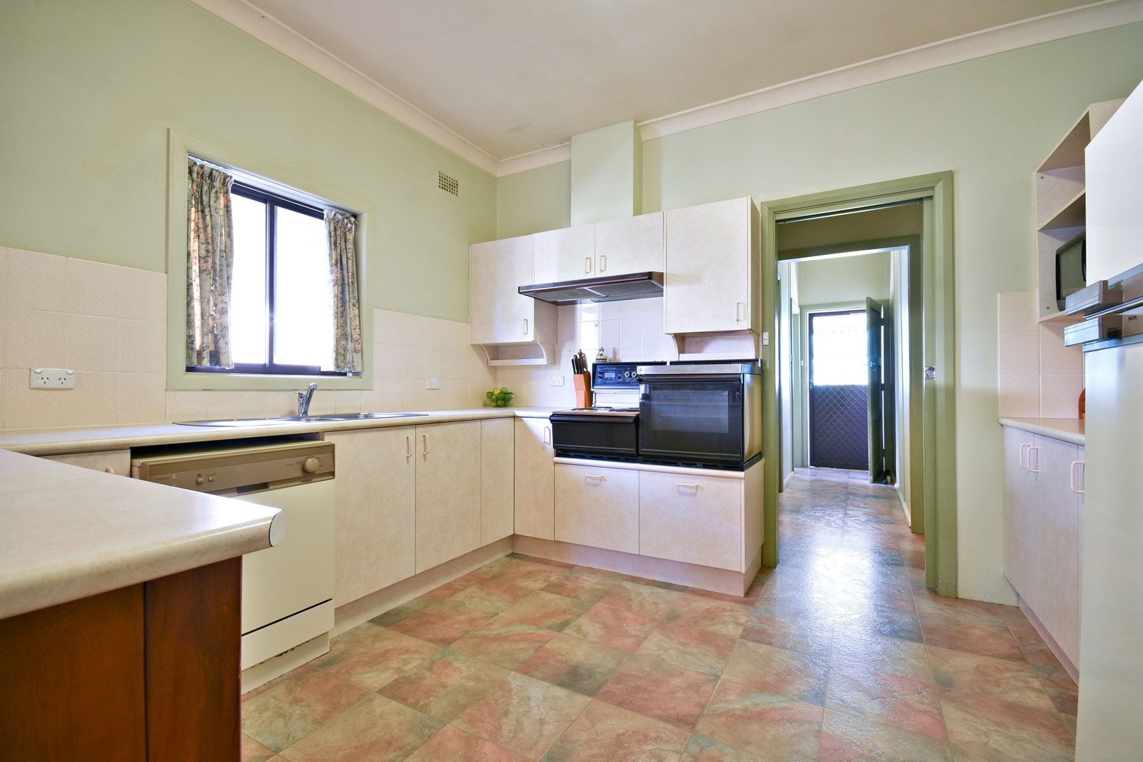 111 Jubilee Street, Dubbo, NSW 2830