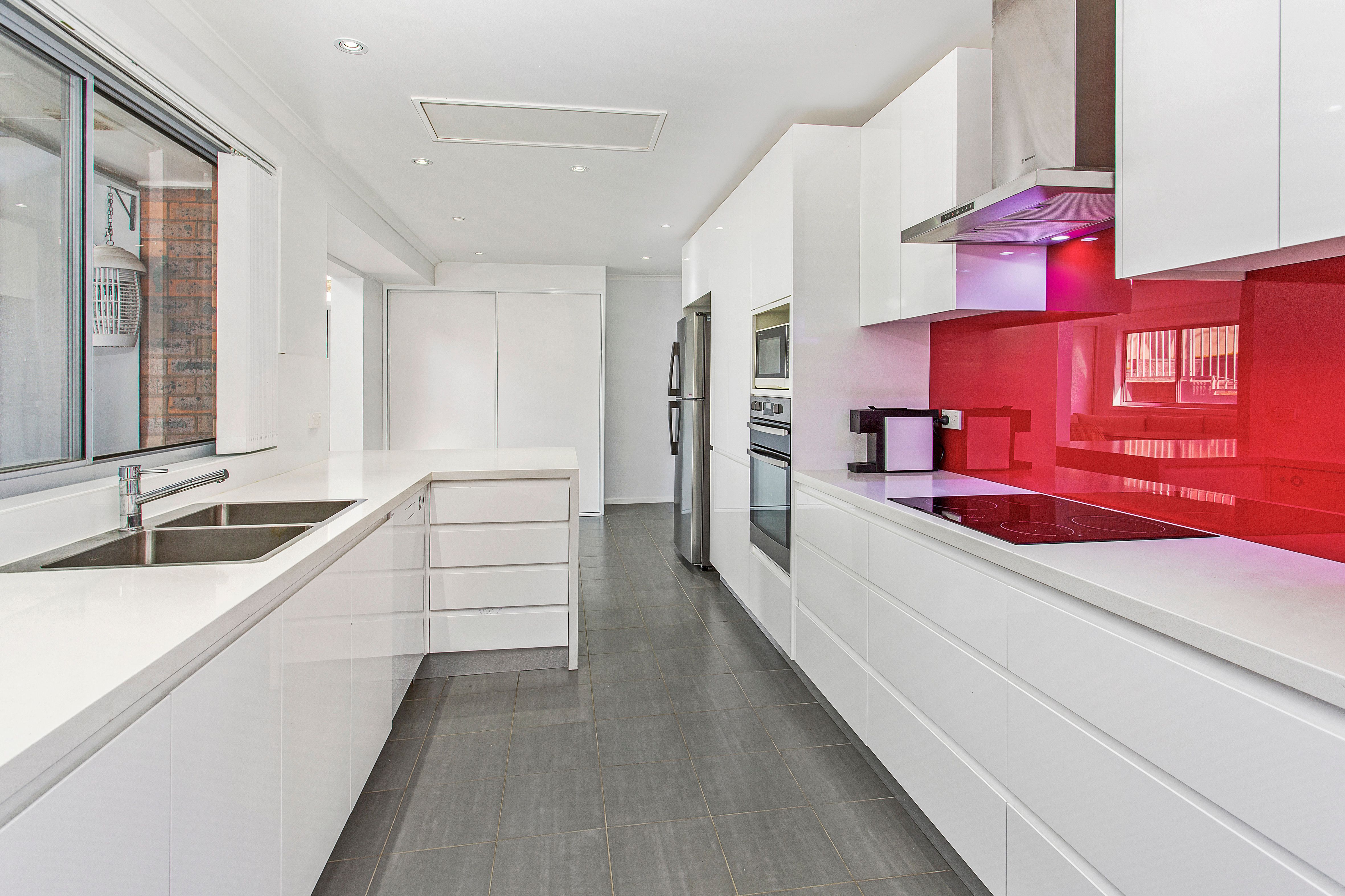 39 Barton Drive, Kiama Downs, NSW 2533