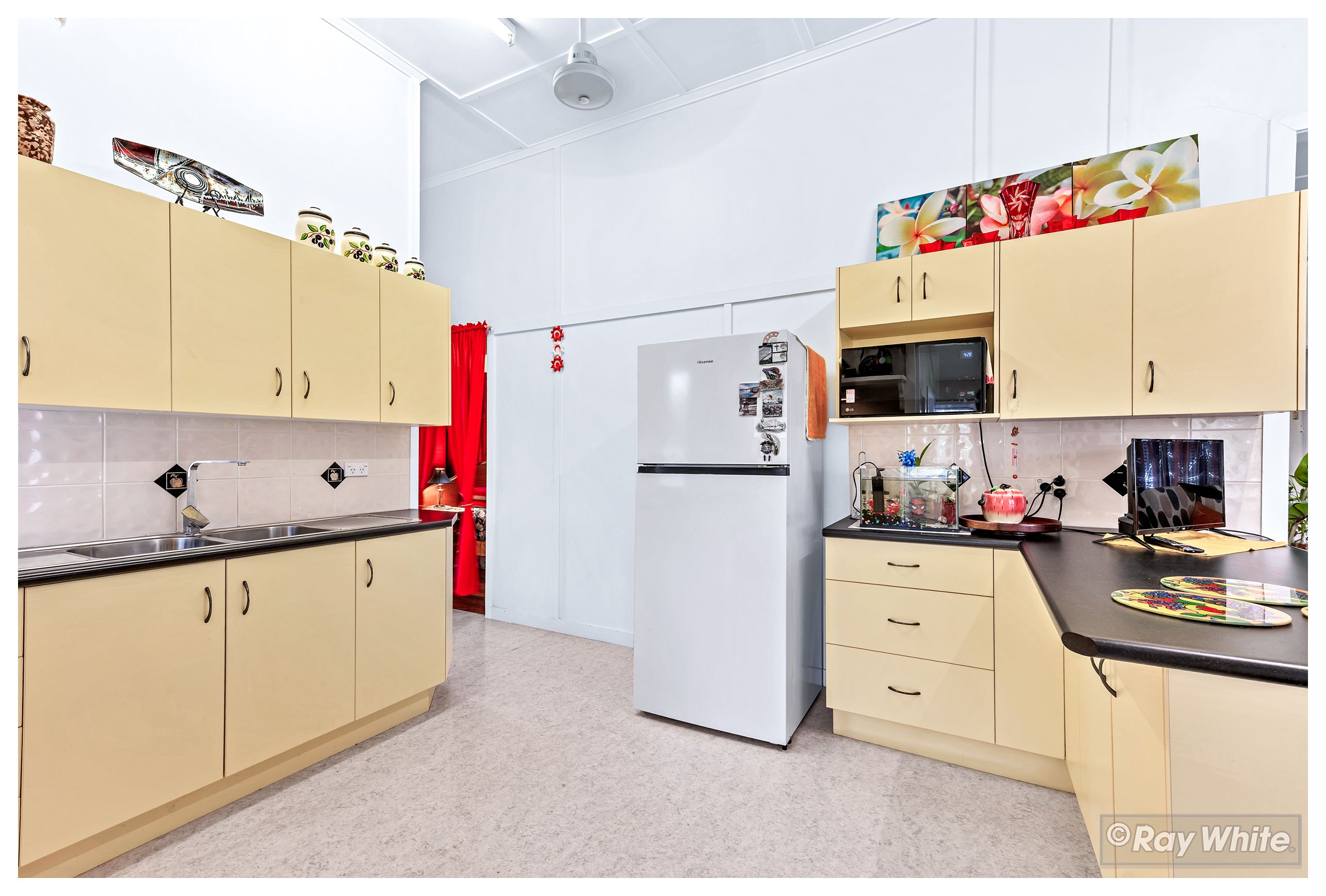 98 Tomkins Street, Berserker, QLD 4701