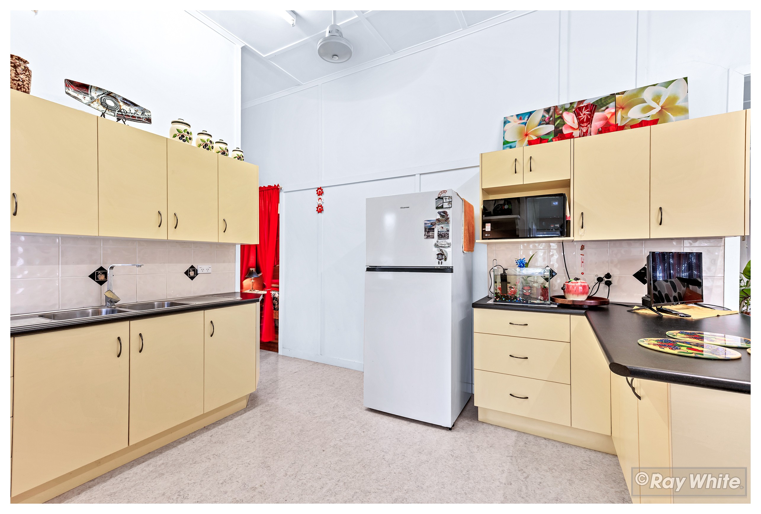 98 Tomkins Street, Berserker, QLD 4701