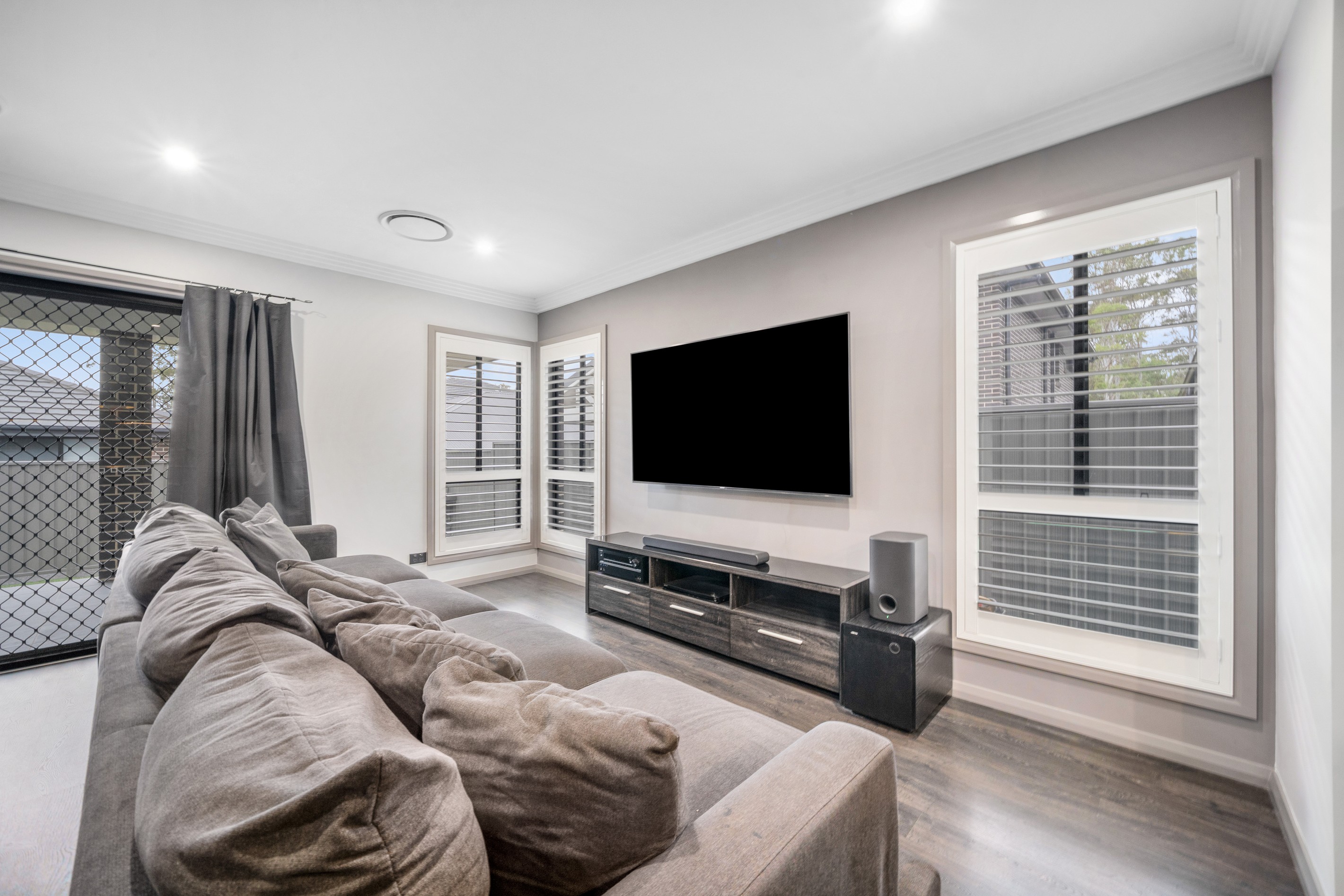 24 Hortsmann Circuit, JORDAN SPRINGS, NSW 2747