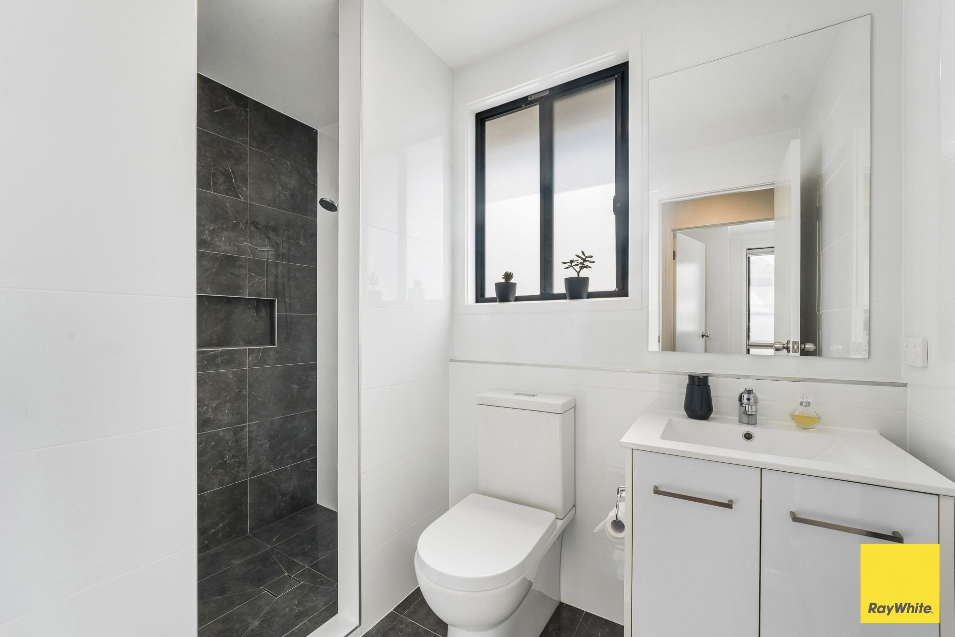 4 Plantago Street — photo 15 of 21