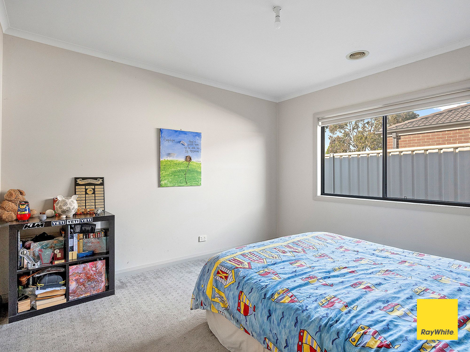26 Lorikeet Avenue — photo 11 of 19