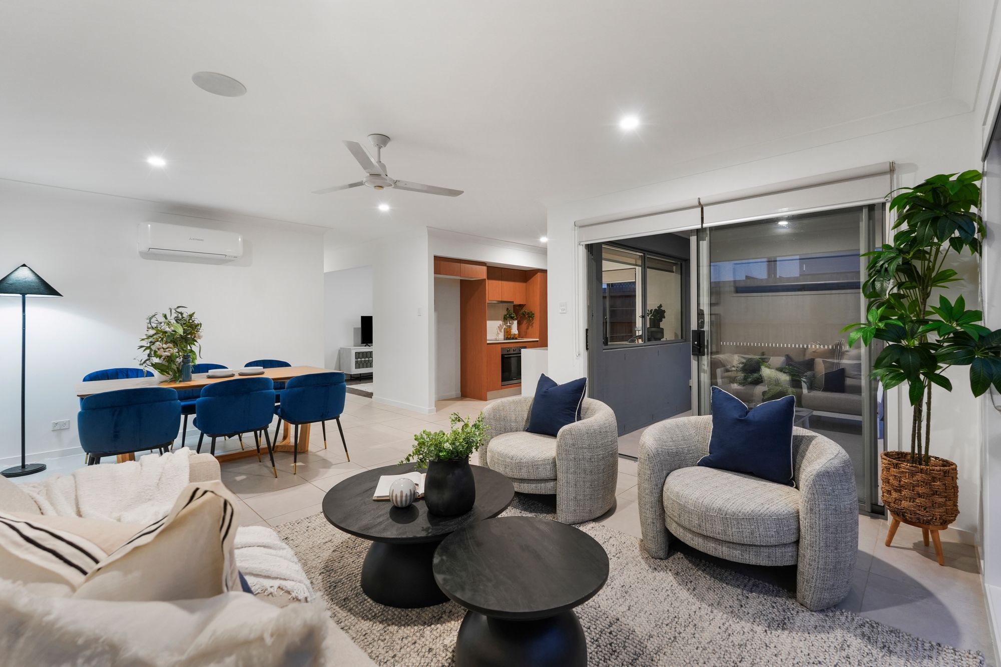 43 Frangipani Street — photo 2 of 20