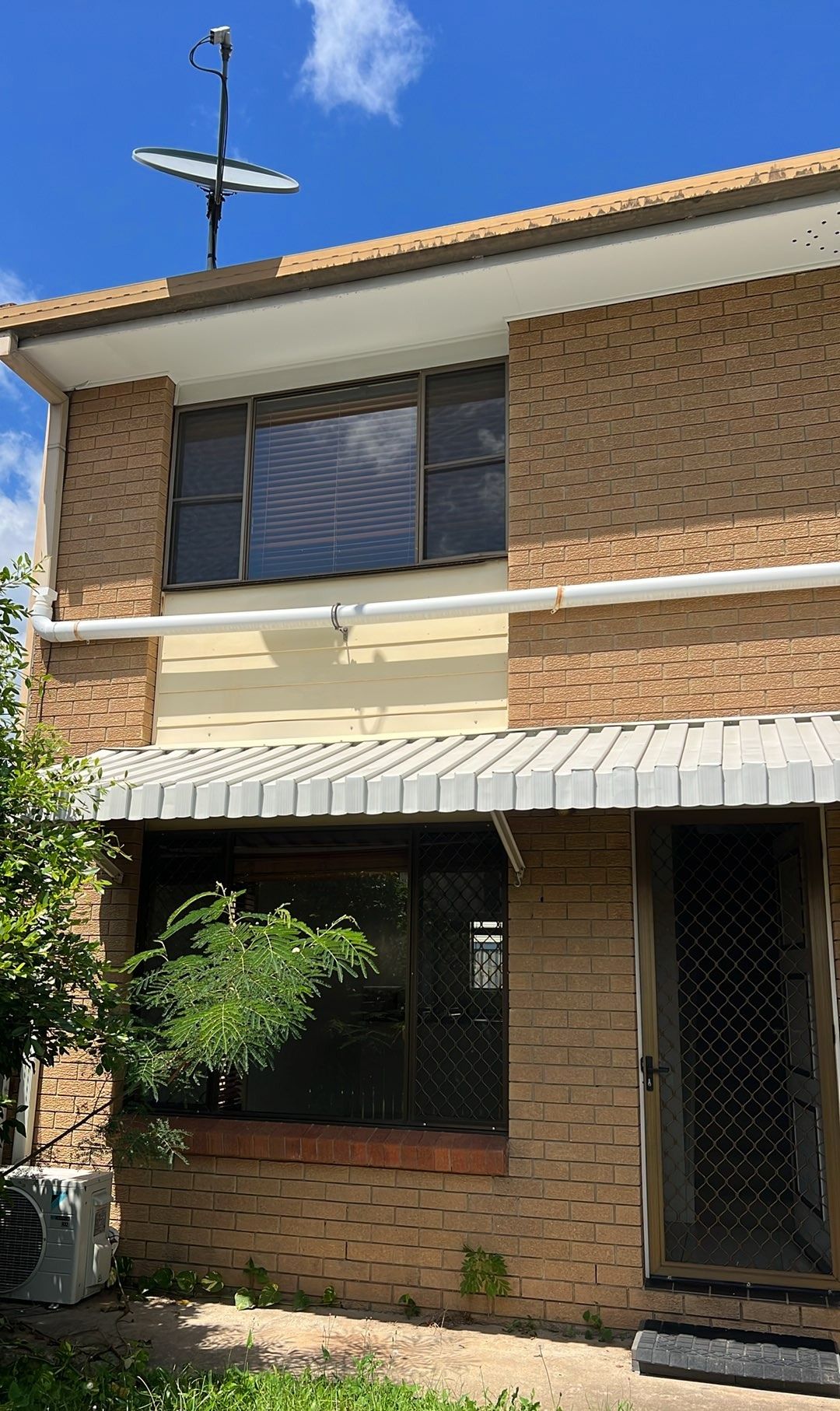 1/78 March Street — photo from Ray White Maryborough