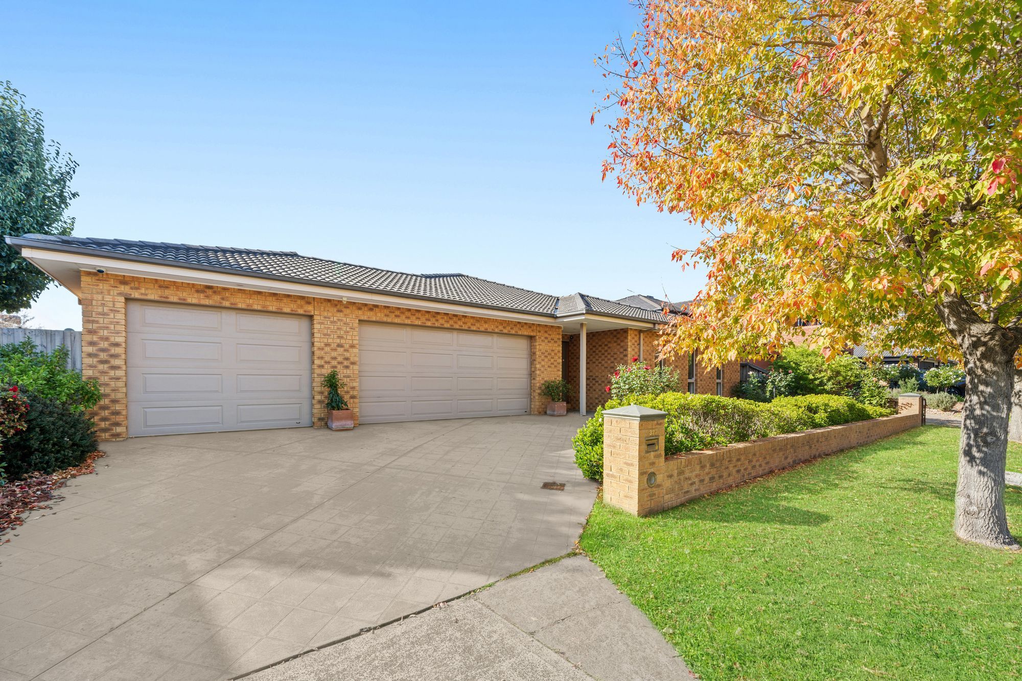37 Cedarwood Crescent, Berwick, VIC 3806