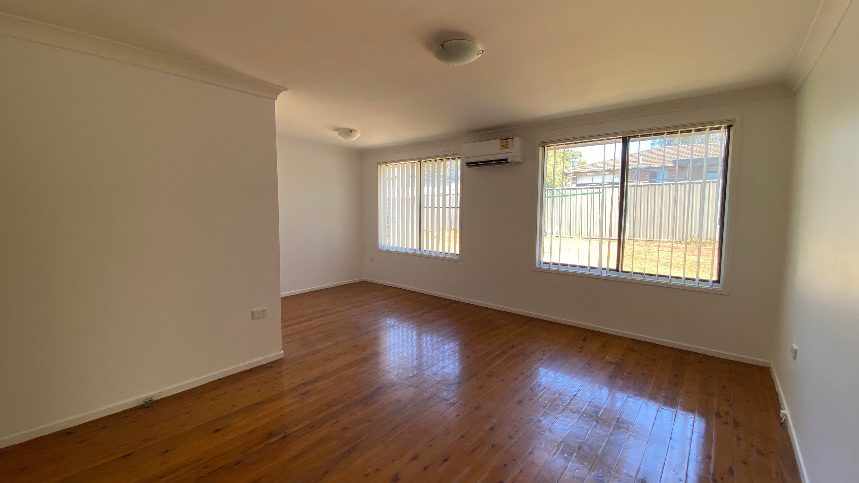 5 Malvern Close, St Johns Park, NSW 2176