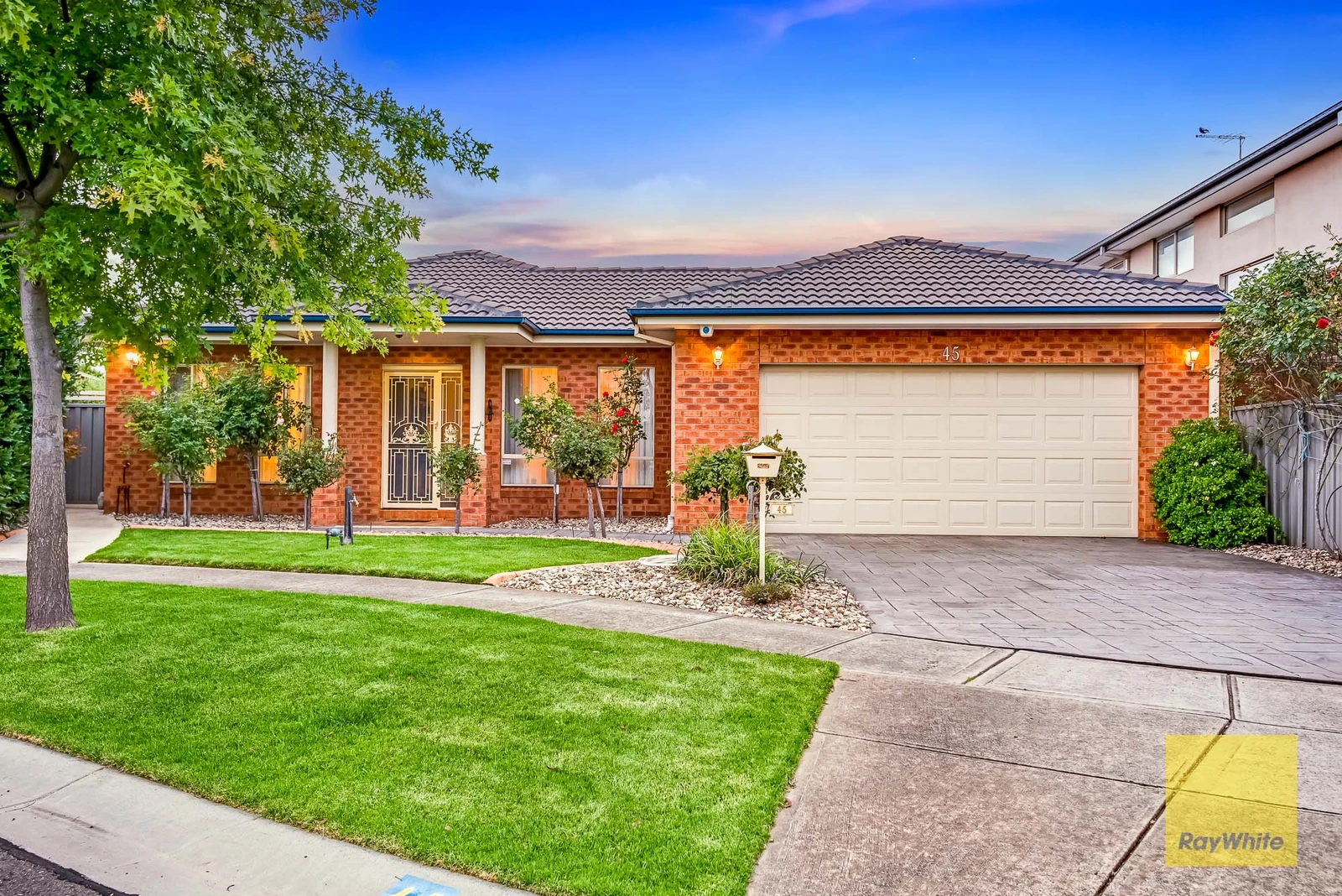 45 McMahon Crescent, Tarneit, VIC 3029